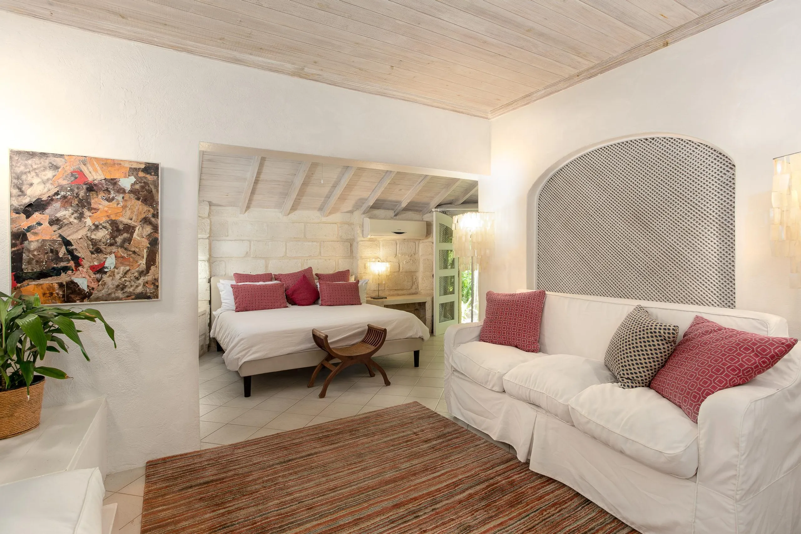 Barbados Deluxe Comfort Villas with Private Pool and Lush Grounds — photograph 10