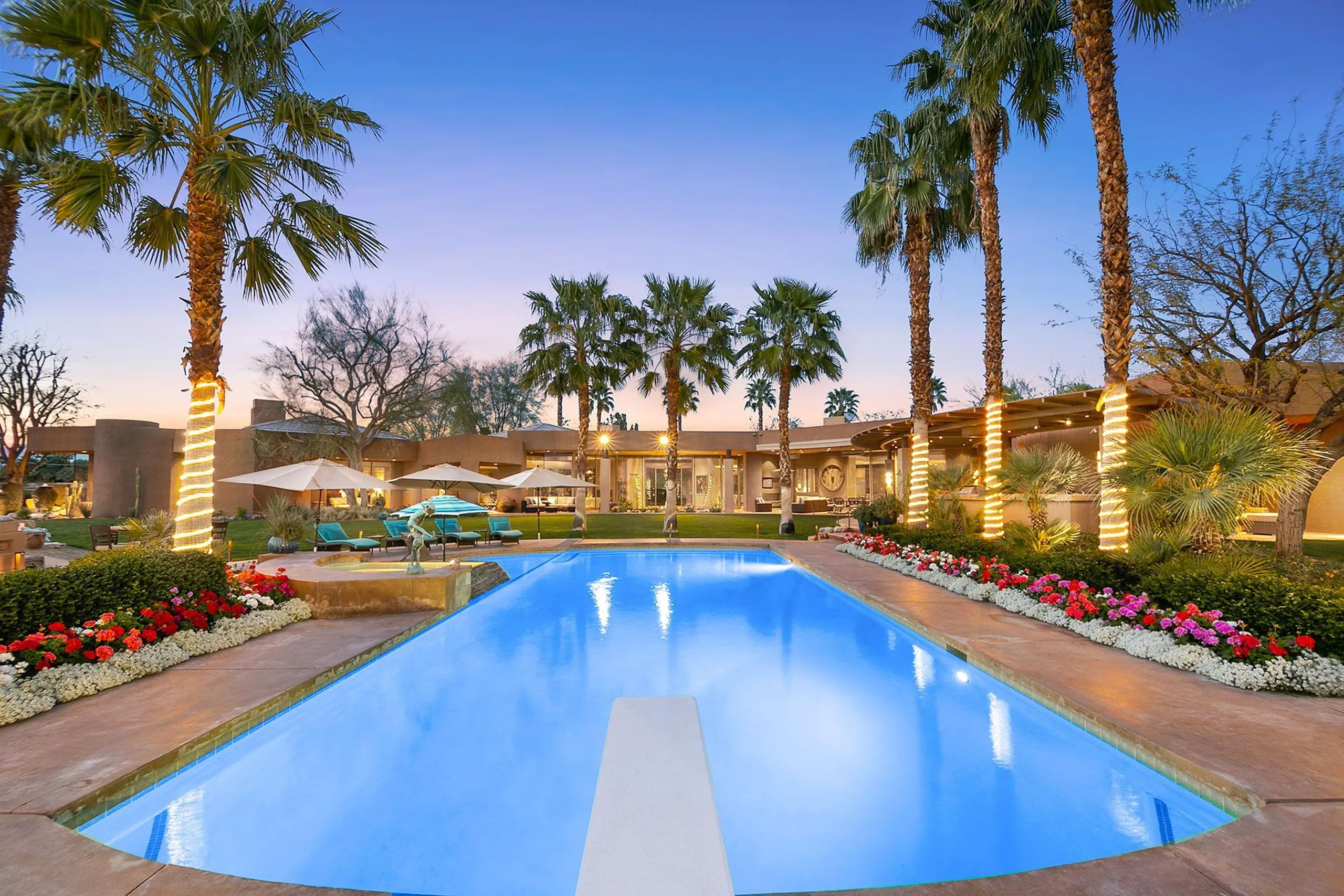 Regal Two Acre Mini Resort with Numerous Play Activities and Private Pool, Rancho Mirage