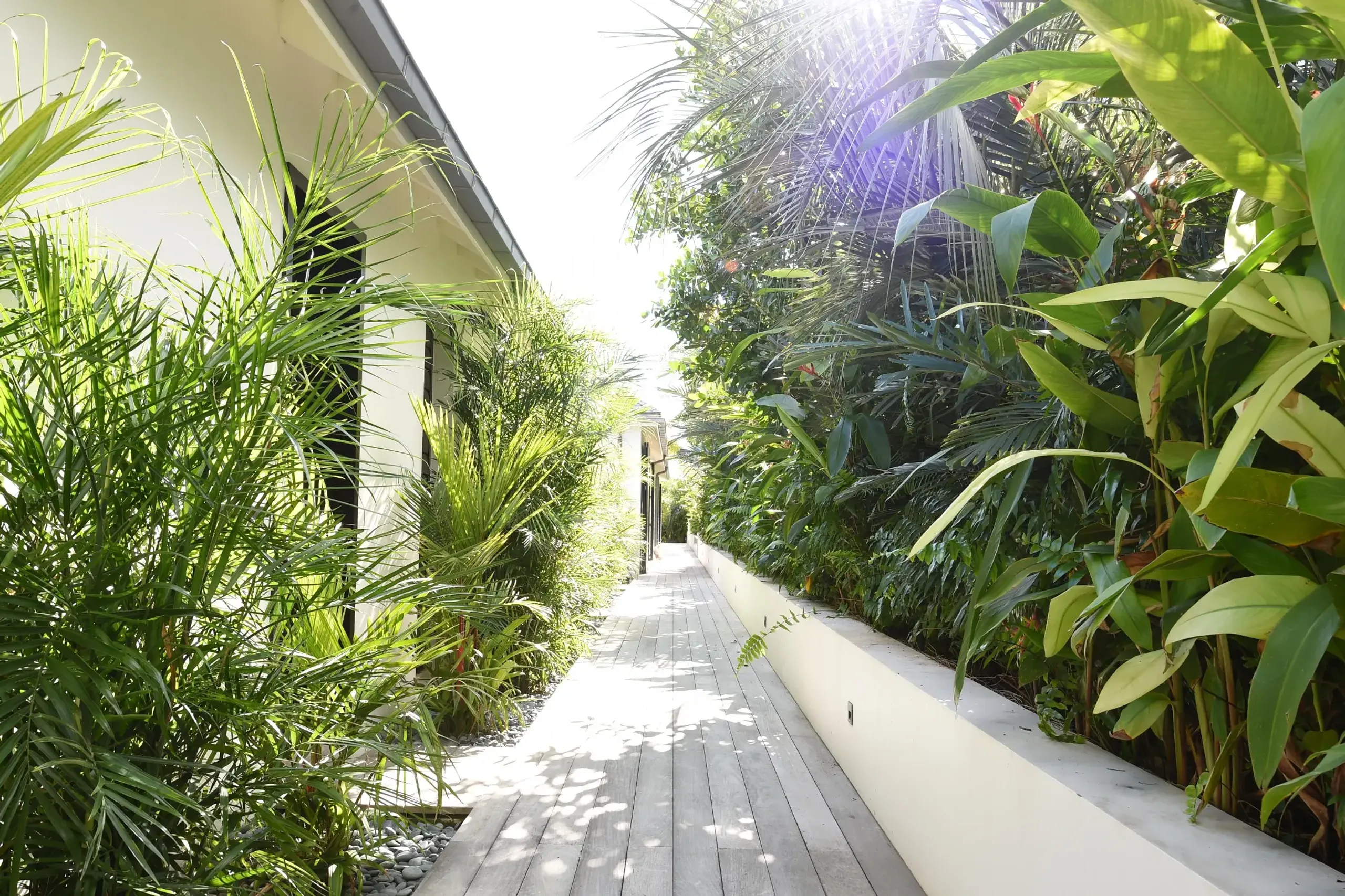 Elegant Seaview Villa with Private Pool and Fitness Room — photograph 9