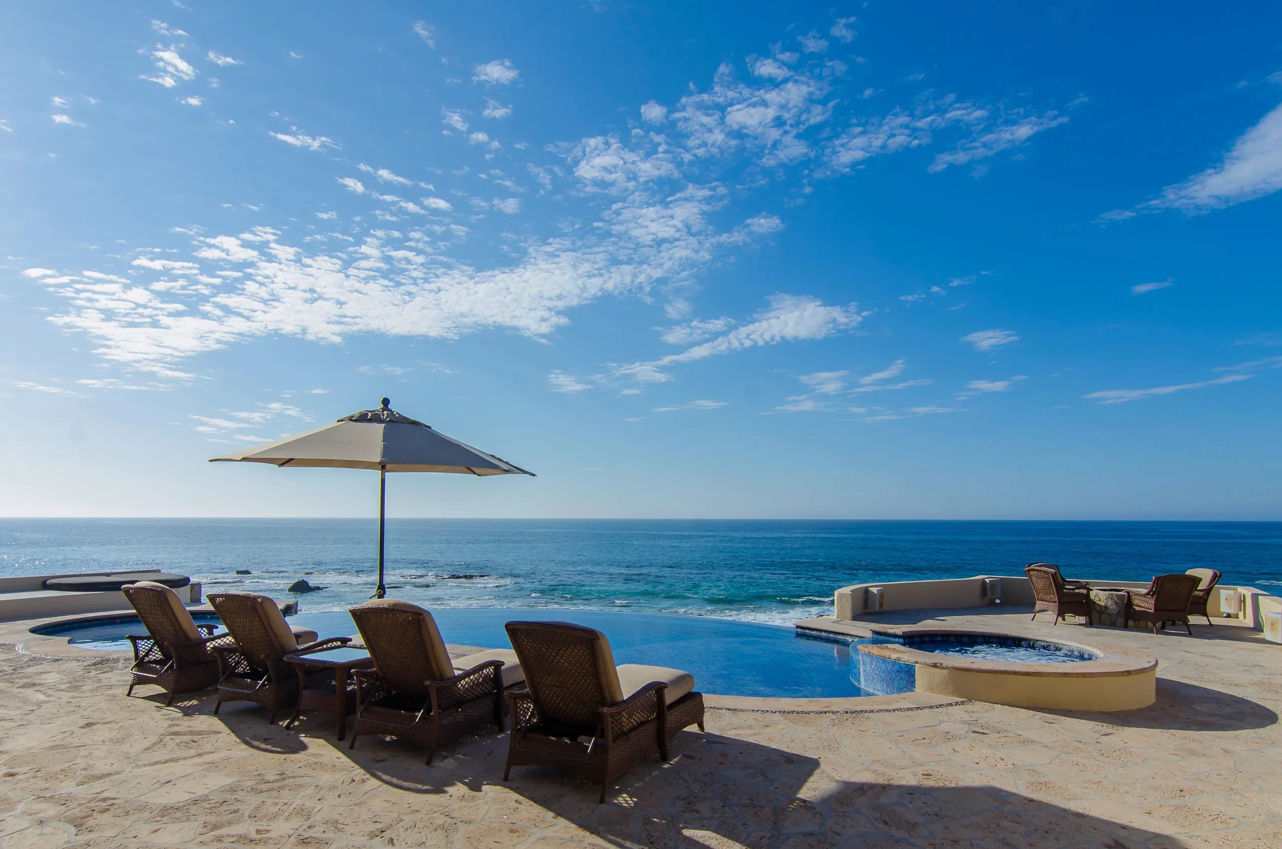 East Cape Luxury Villa with Infinity Pool, Hot Tub and Ocean Views, San Jose Del Cabo
