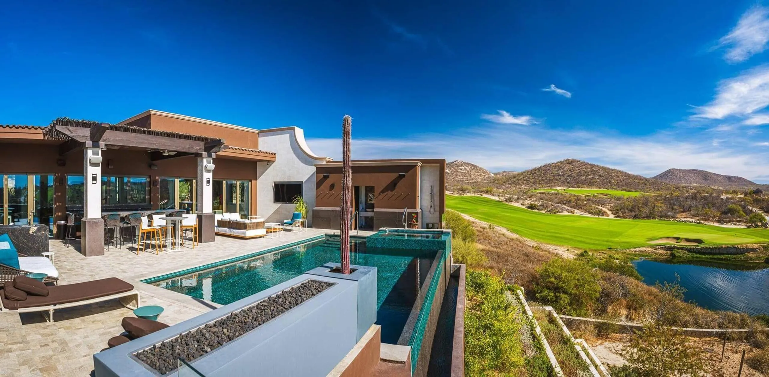 Puerto Los Cabos Luxury Villa with Infinity Pool, Hot Tub and Panoramic Views — photograph 3