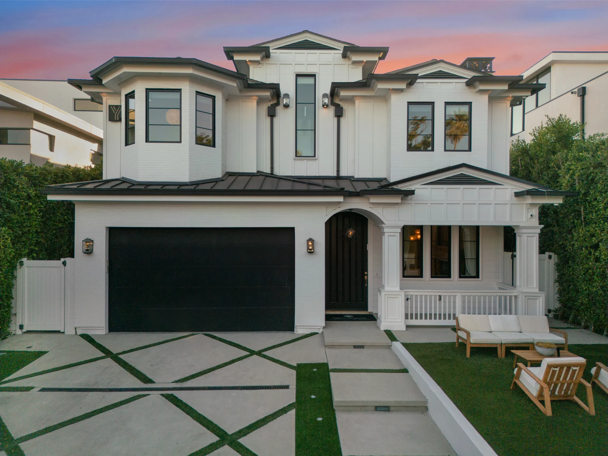 High-End Villa in Studio City with Pool & Designer Touches & Designer Touches — photograph 8