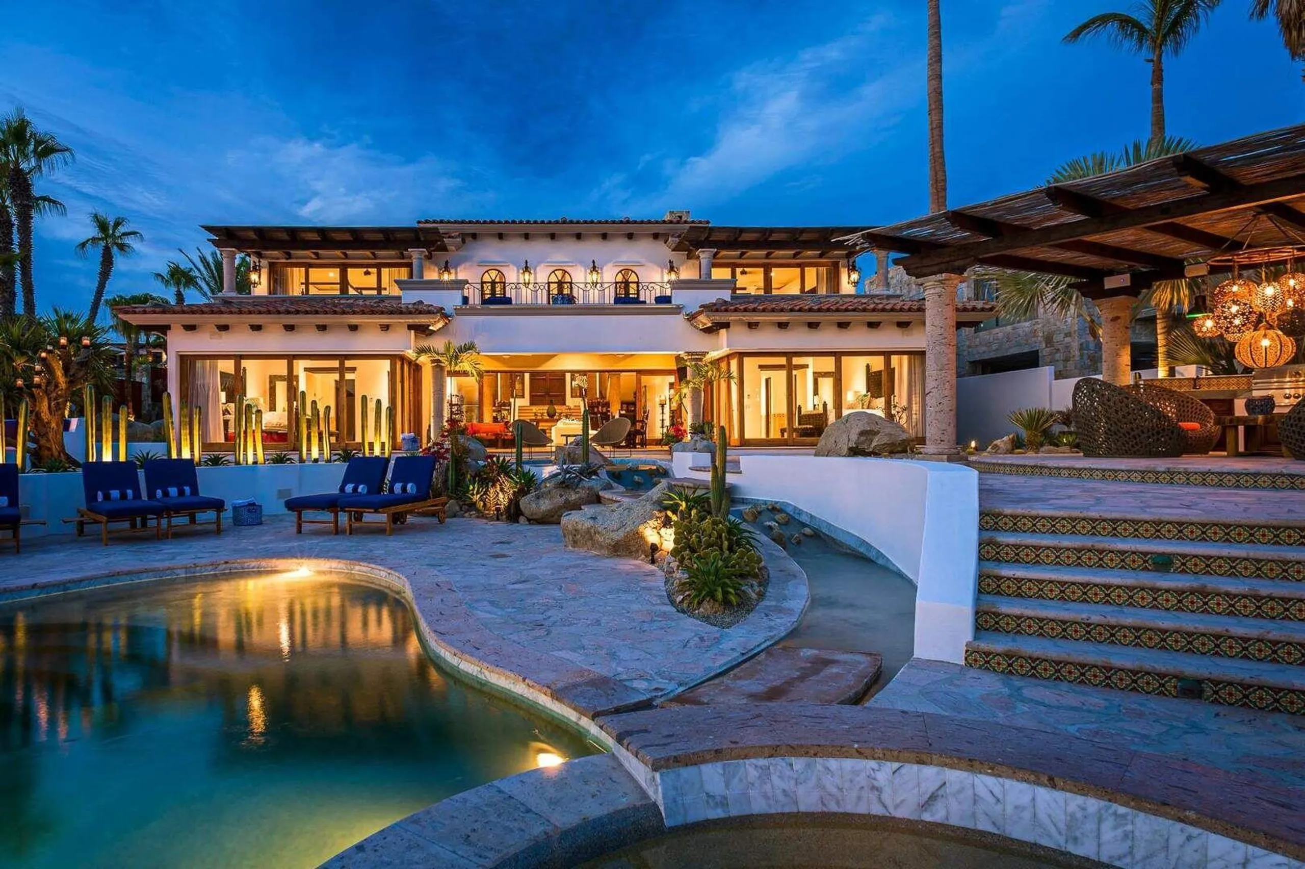 Oceanfront Punta Ballena Luxury Estate with Infinity Pool and Ocean Views — photograph 8