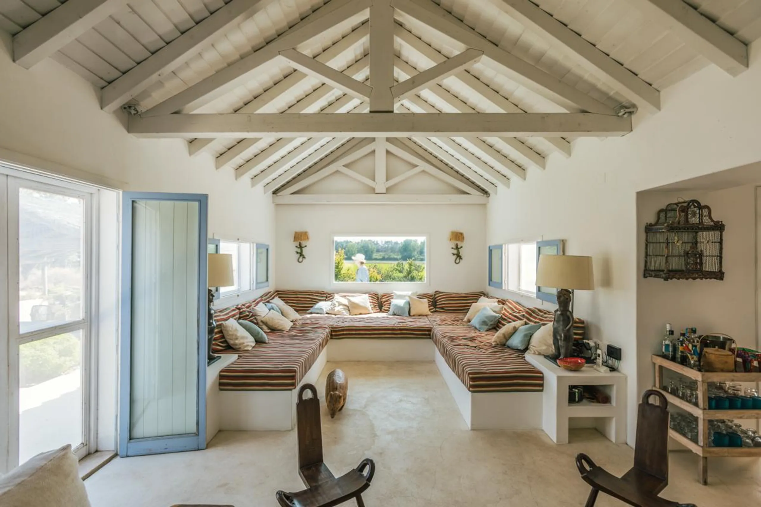 Gorgeous Comporta Beachfront Villa: Private Pool, Direct Beach Access, and Enchanting Natural Surroundings — photograph 6