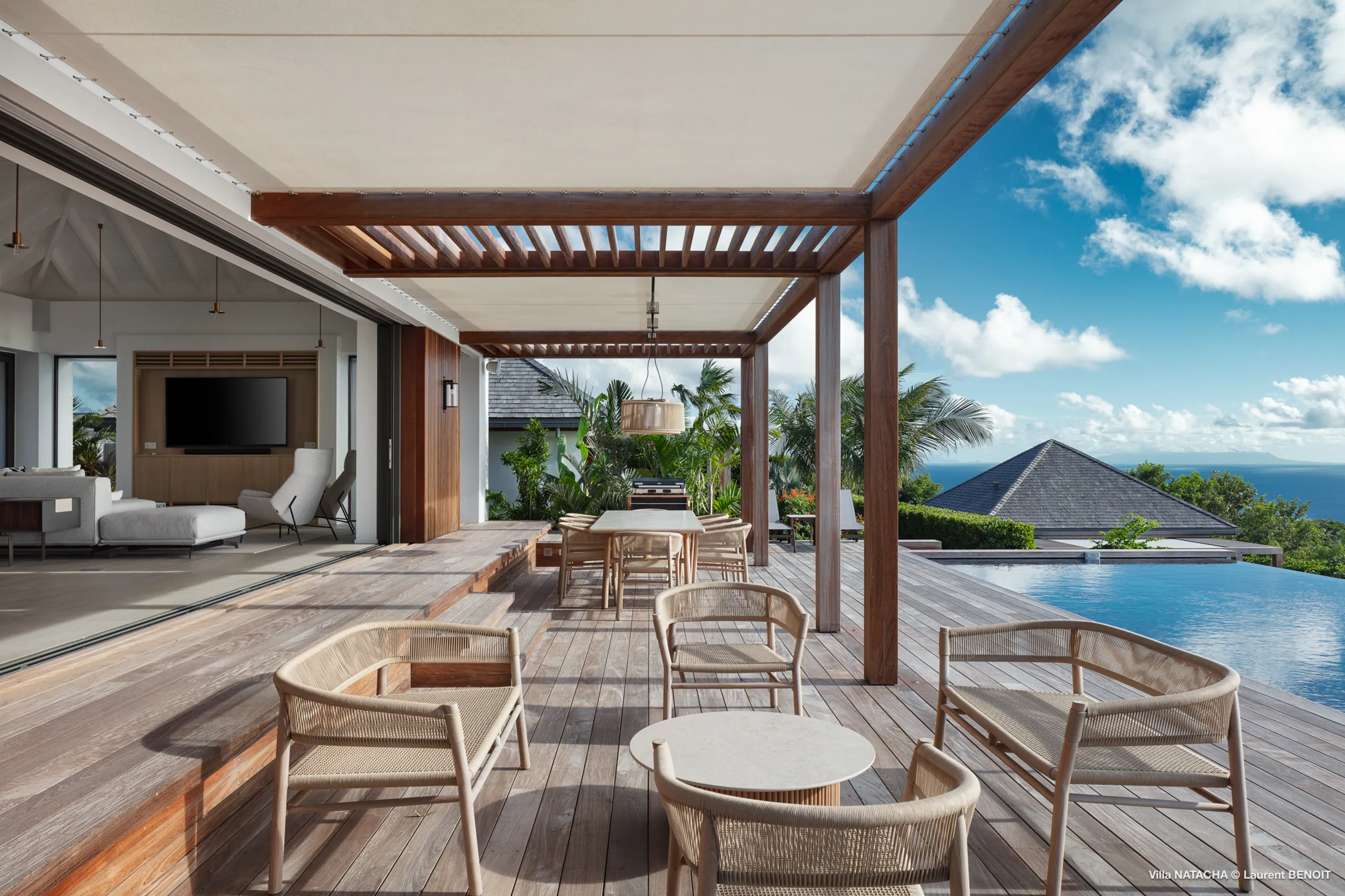 Sophisticated Lurin Villa with Heated Pool & Sea Views — photograph 4