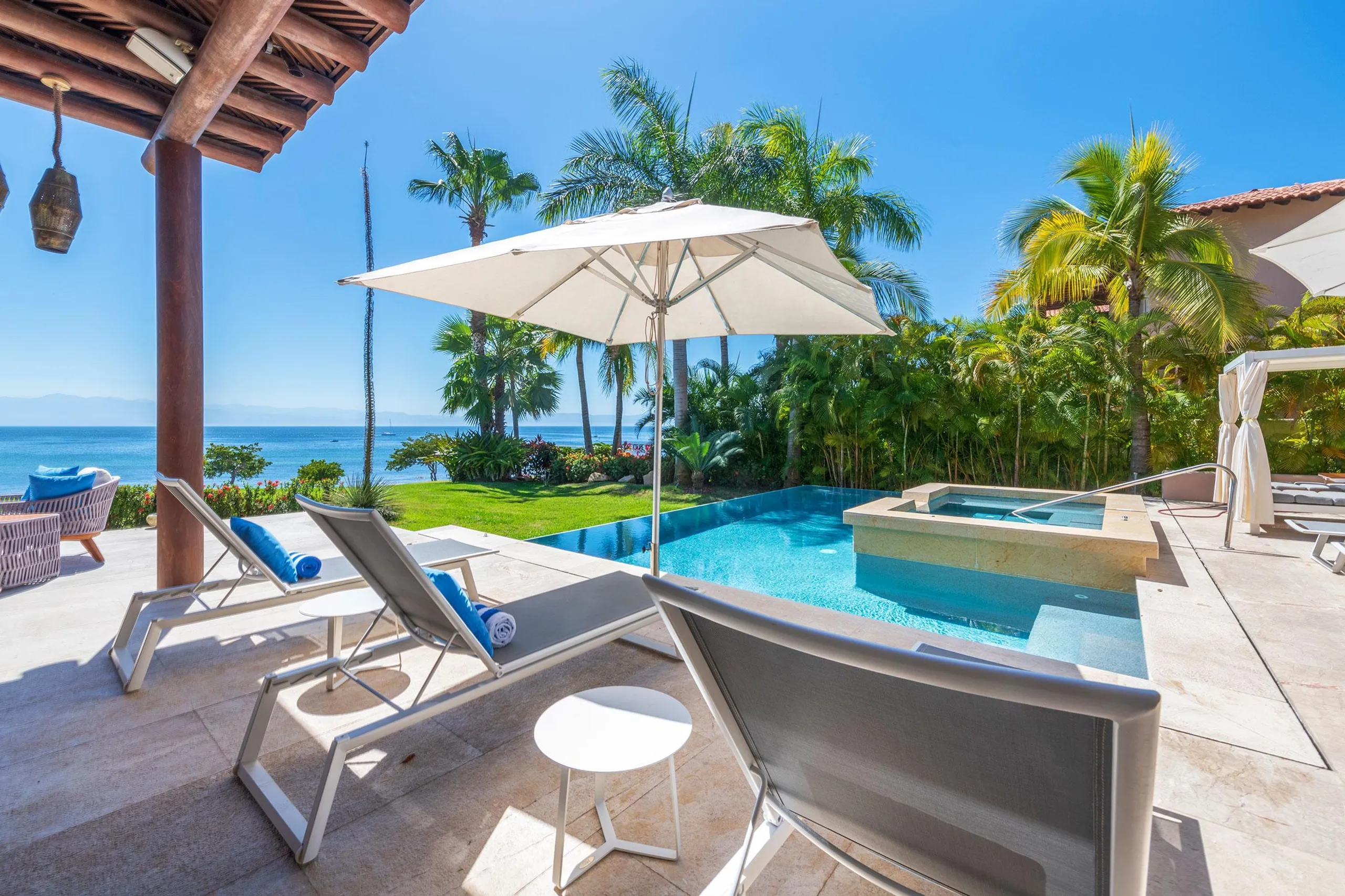 El Encanto Luxury Modern Villa with Infinity Pool and wonderful Ocean Views — photograph 11