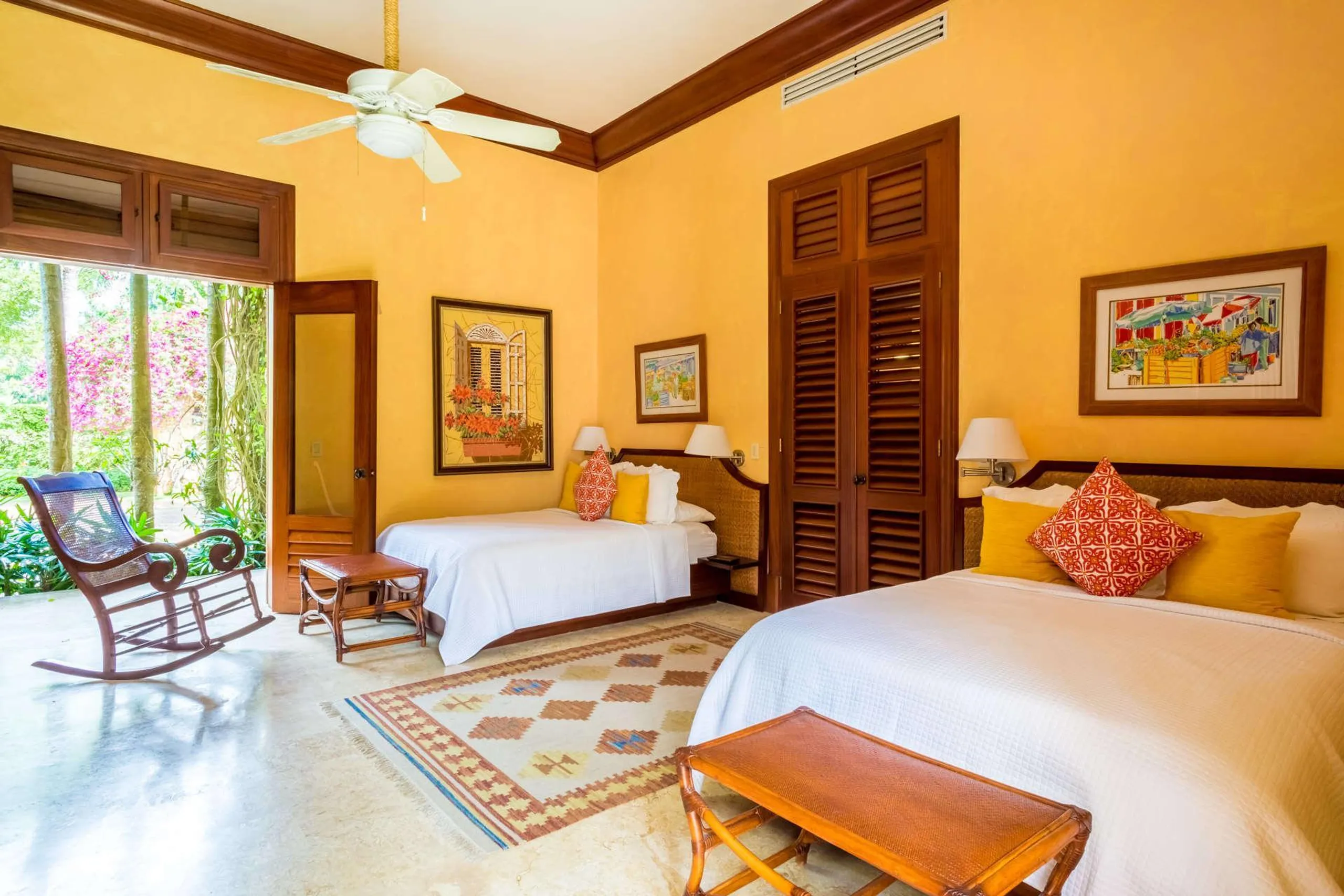 Elegant Beach Estate with Private Pool and Views of the Caribbean Sea — photograph 9