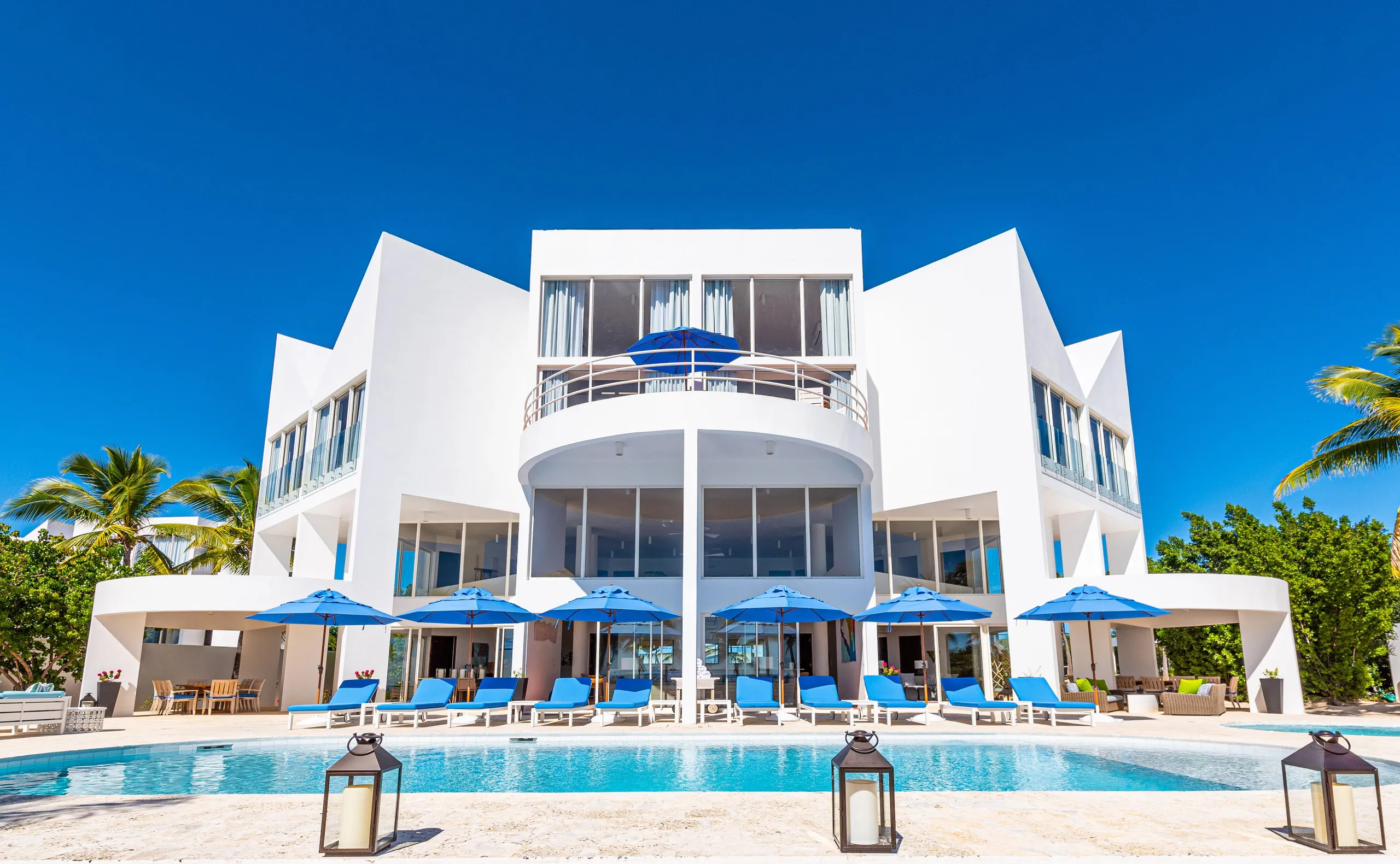 Altamer Estate, Shoal Bay East