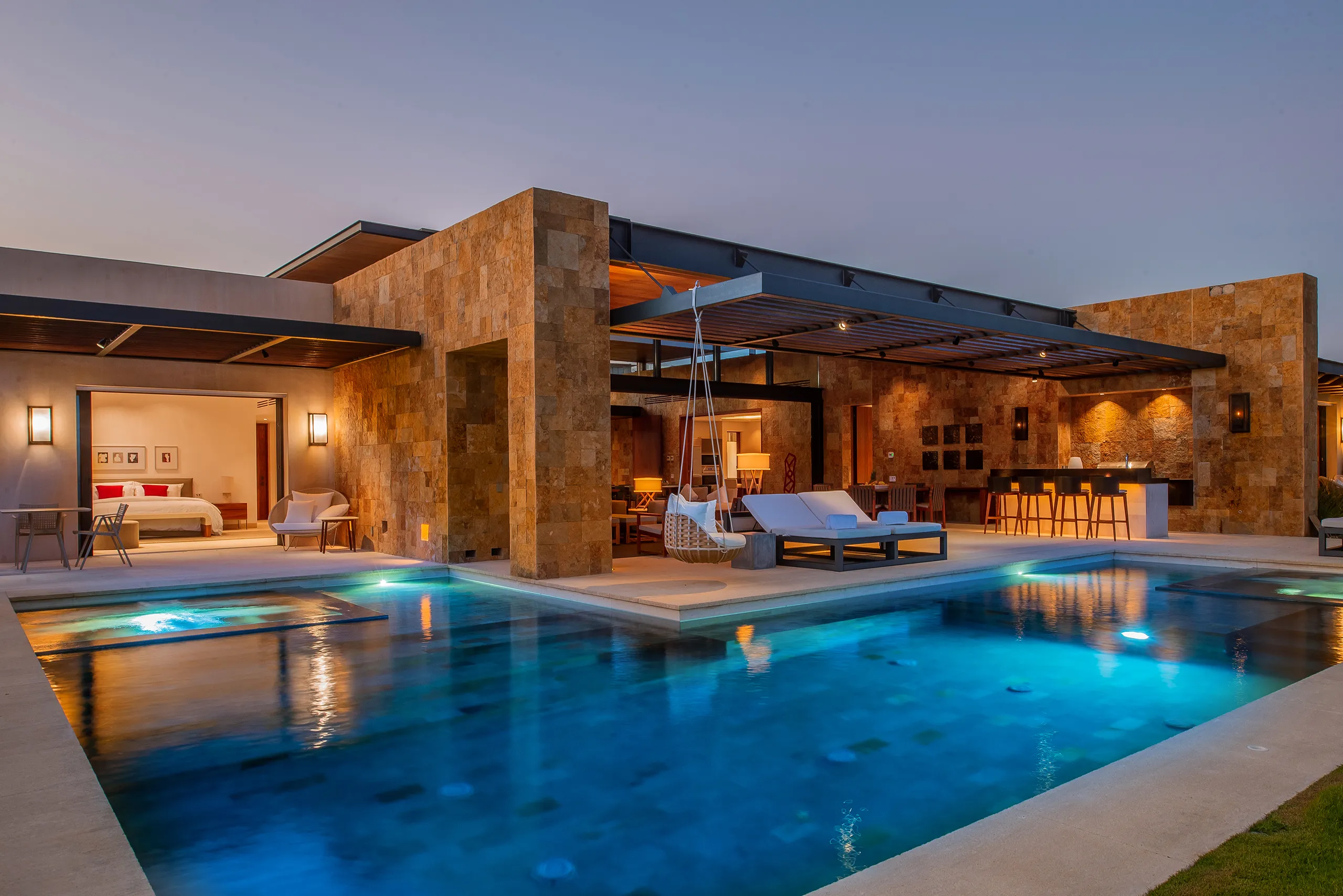 Modern Beachfront Architectural Estate with Infinity Pool and Stunning Ocean Views in San Jose Del Cabo