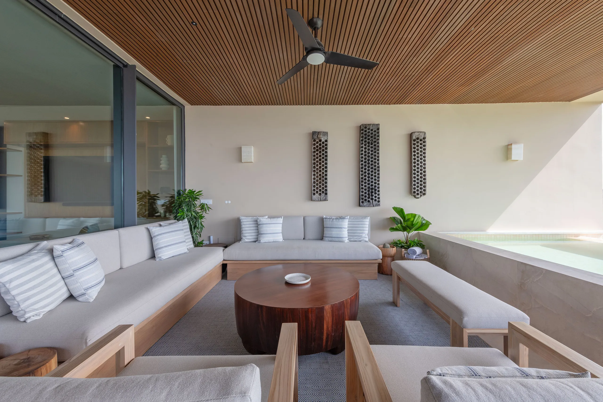 Luxe 4-Bedroom Penthouse with Infinity Pool in Punta Mita — photograph 5