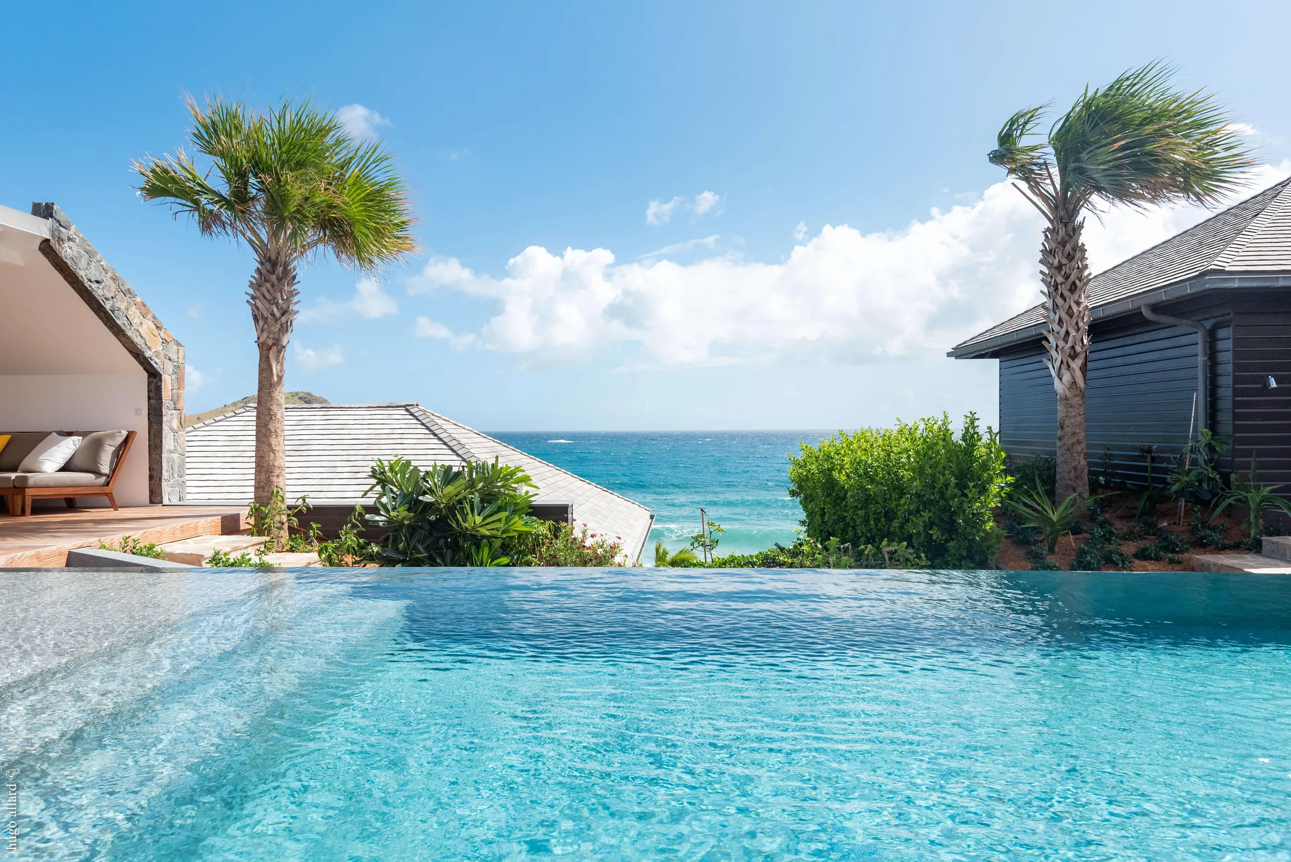 Refined Style Villa with Heated Pool and Ocean View — photograph 3