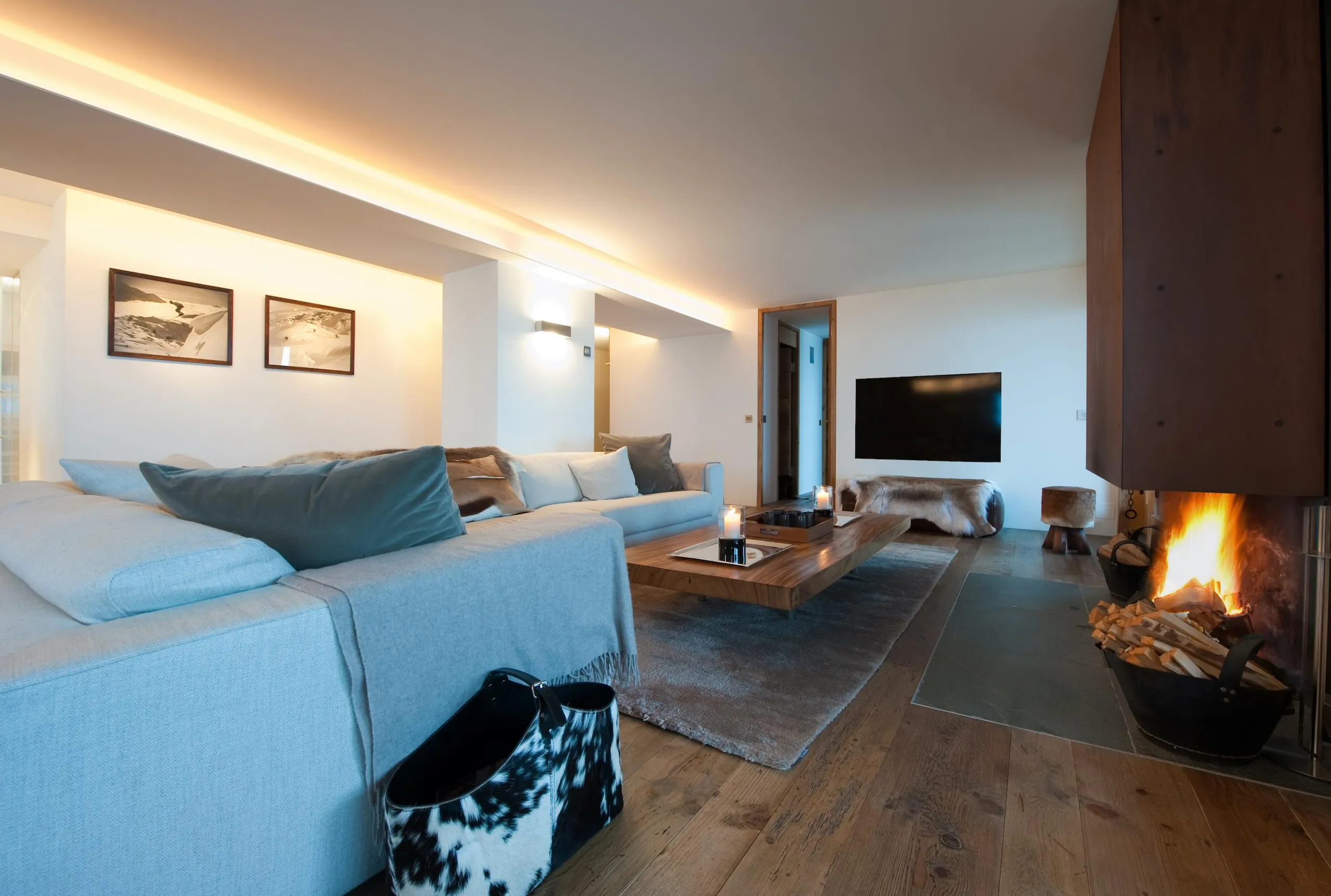 Verbier Swiss Alpine Retreat Estate Centrally Located with Epic Mountain Views — photograph 8