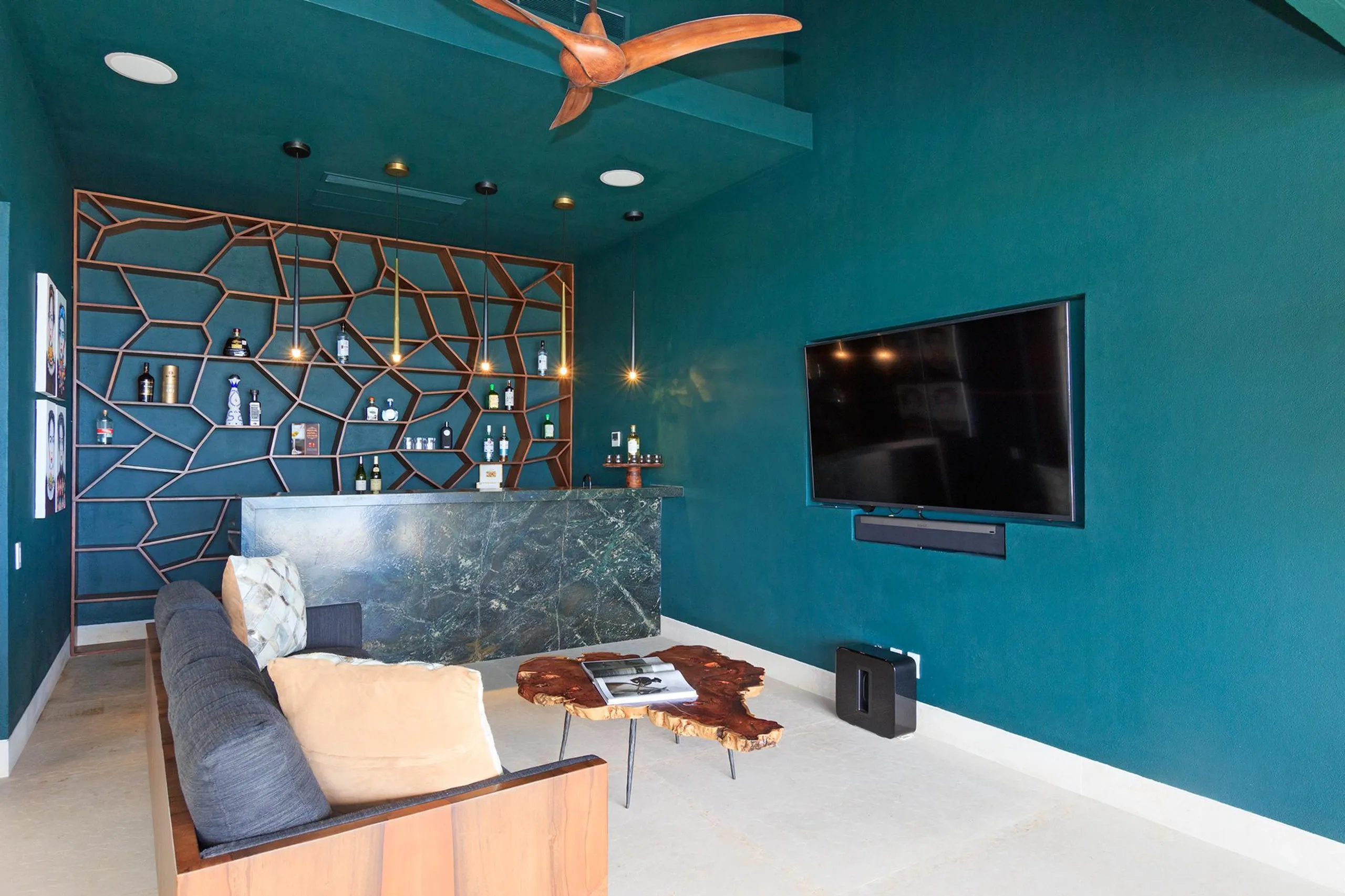 Porta Fortuna Luxury Villa with Private Infinity Pool and Amazing Views — photograph 11