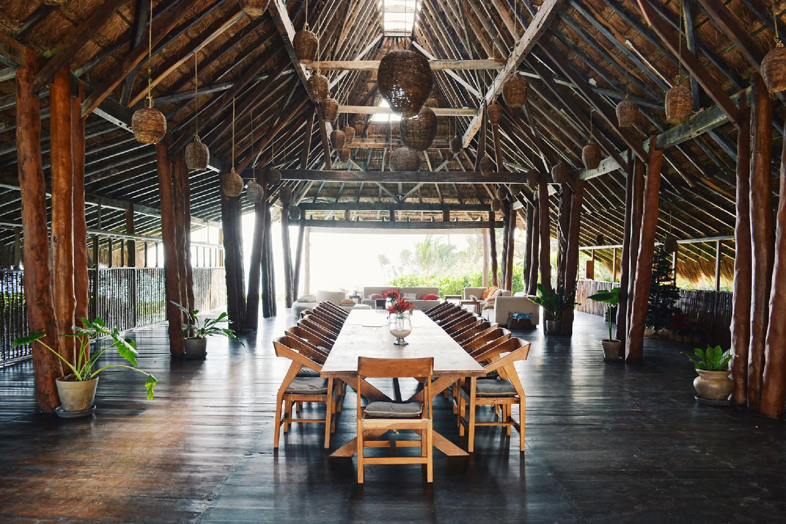 Eco Chic Beach Front Tulum Villa with Private Pool and Panoramic Ocean Views — photograph 4