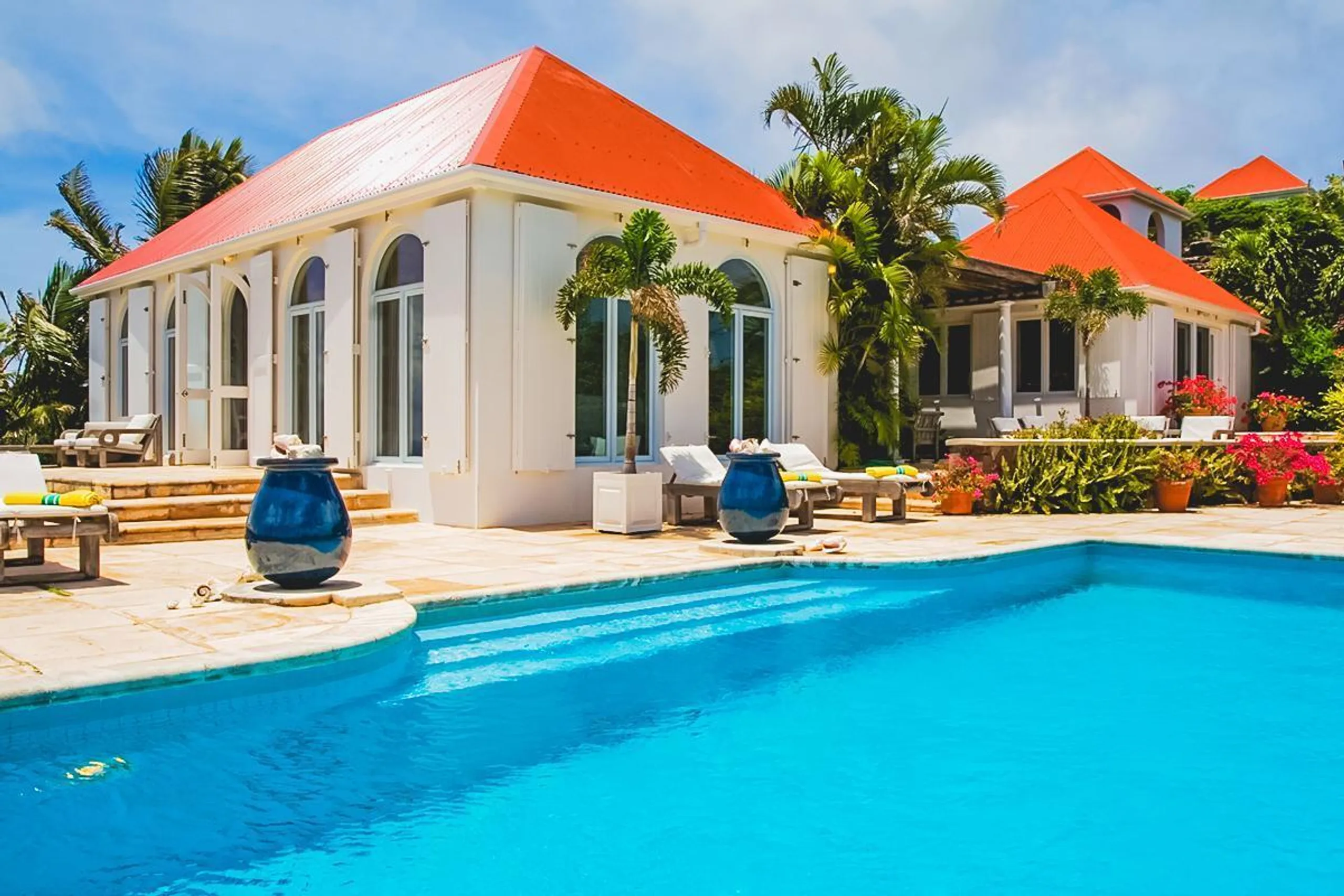 Rejuvenating Seaview Villa with Private Pool and Walks to Beach, Mont Jean