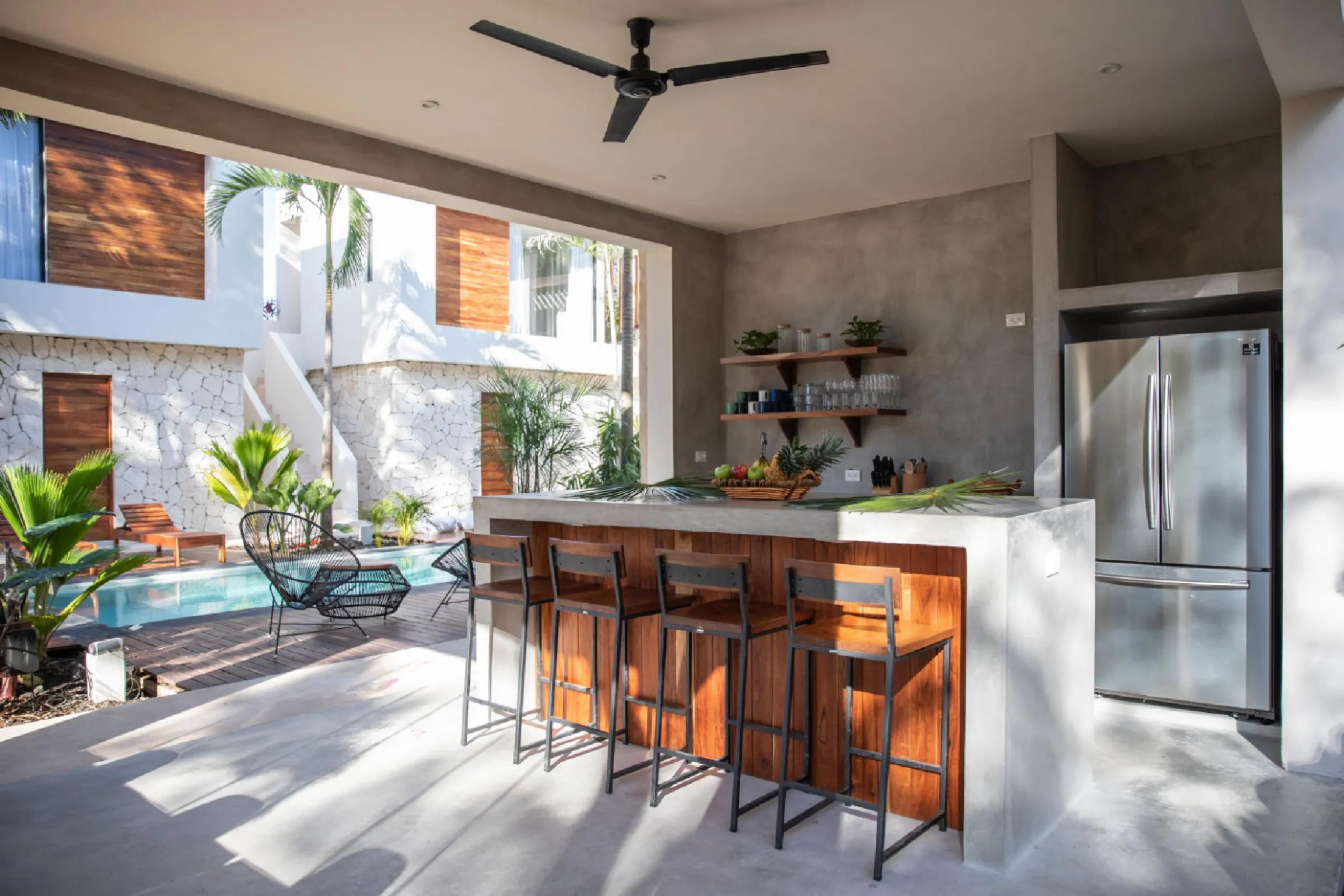Tranquil Tulum Hacienda with Invigorating Pool and Outdoor Kitchen — photograph 5