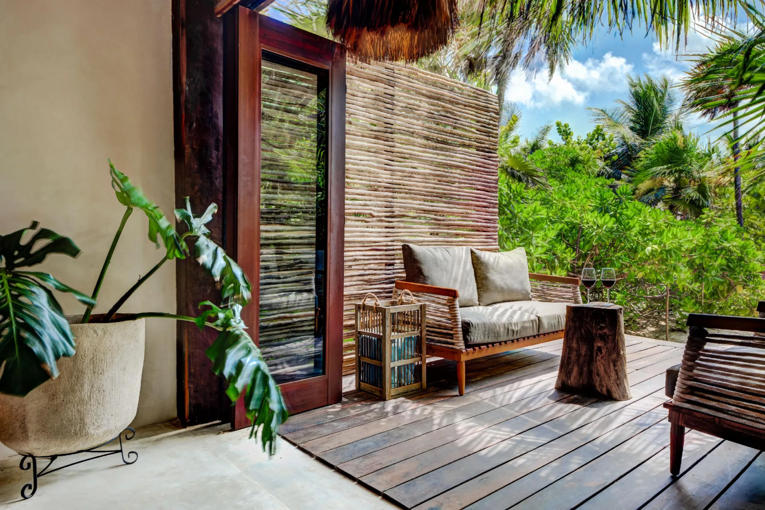 Tulum Private Eco-LuxeRetreat with Direct Access to Beach — photograph 2