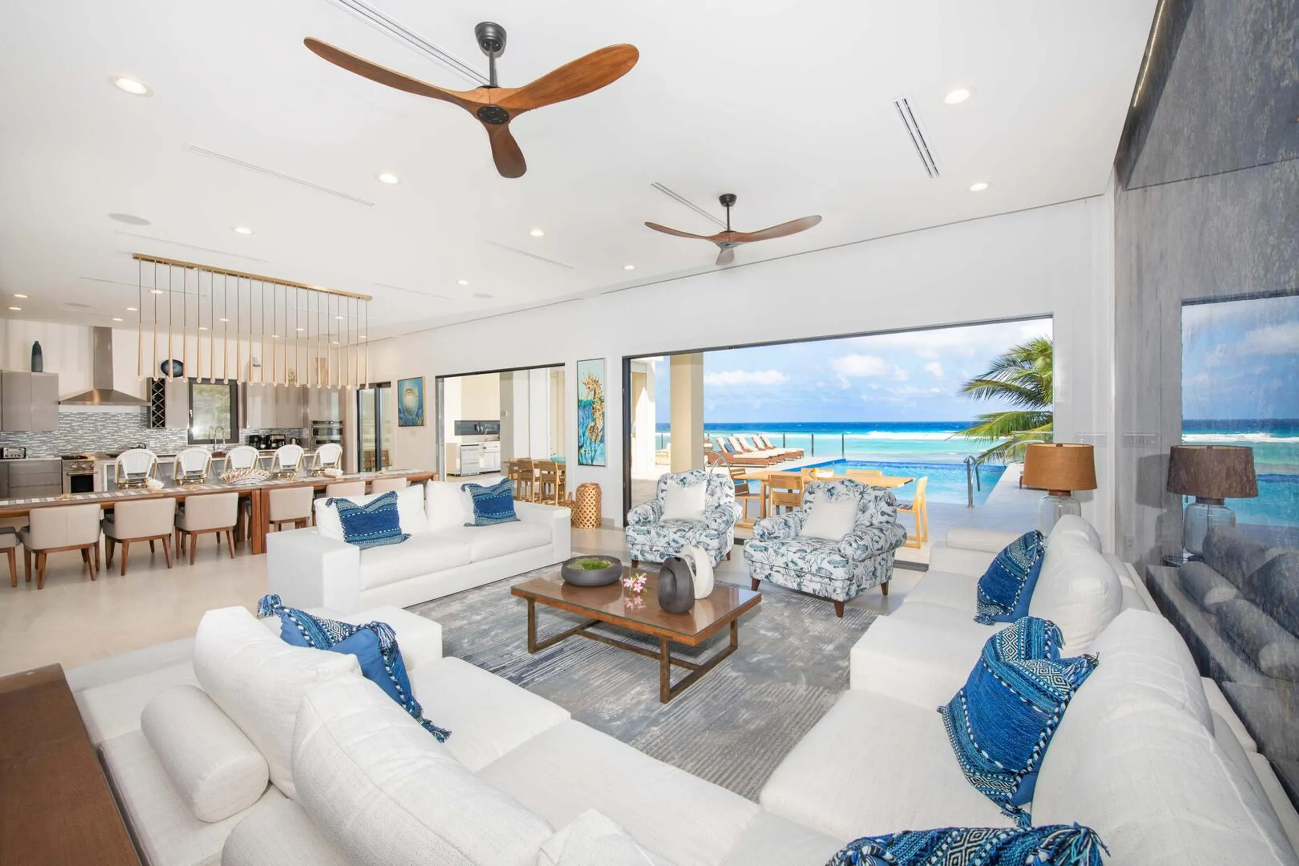 Grand Beachfront Estate with Private Pool, and Home Theater — photograph 6