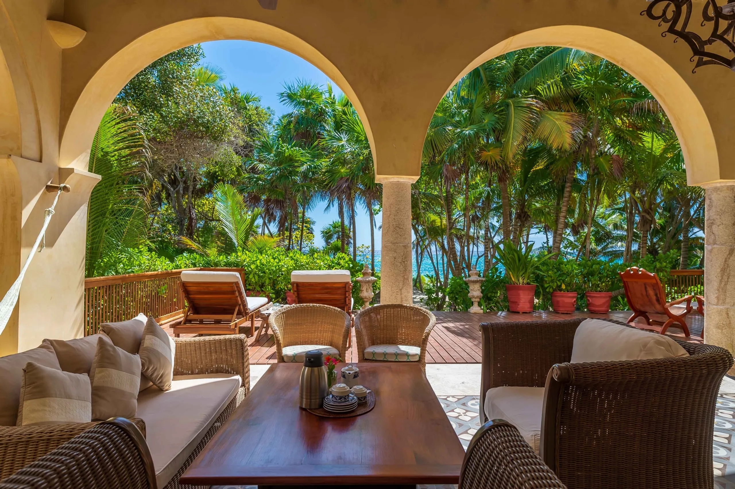 Stunning  Tulum Hacienda Sanctuary with Private Beach — photograph 4
