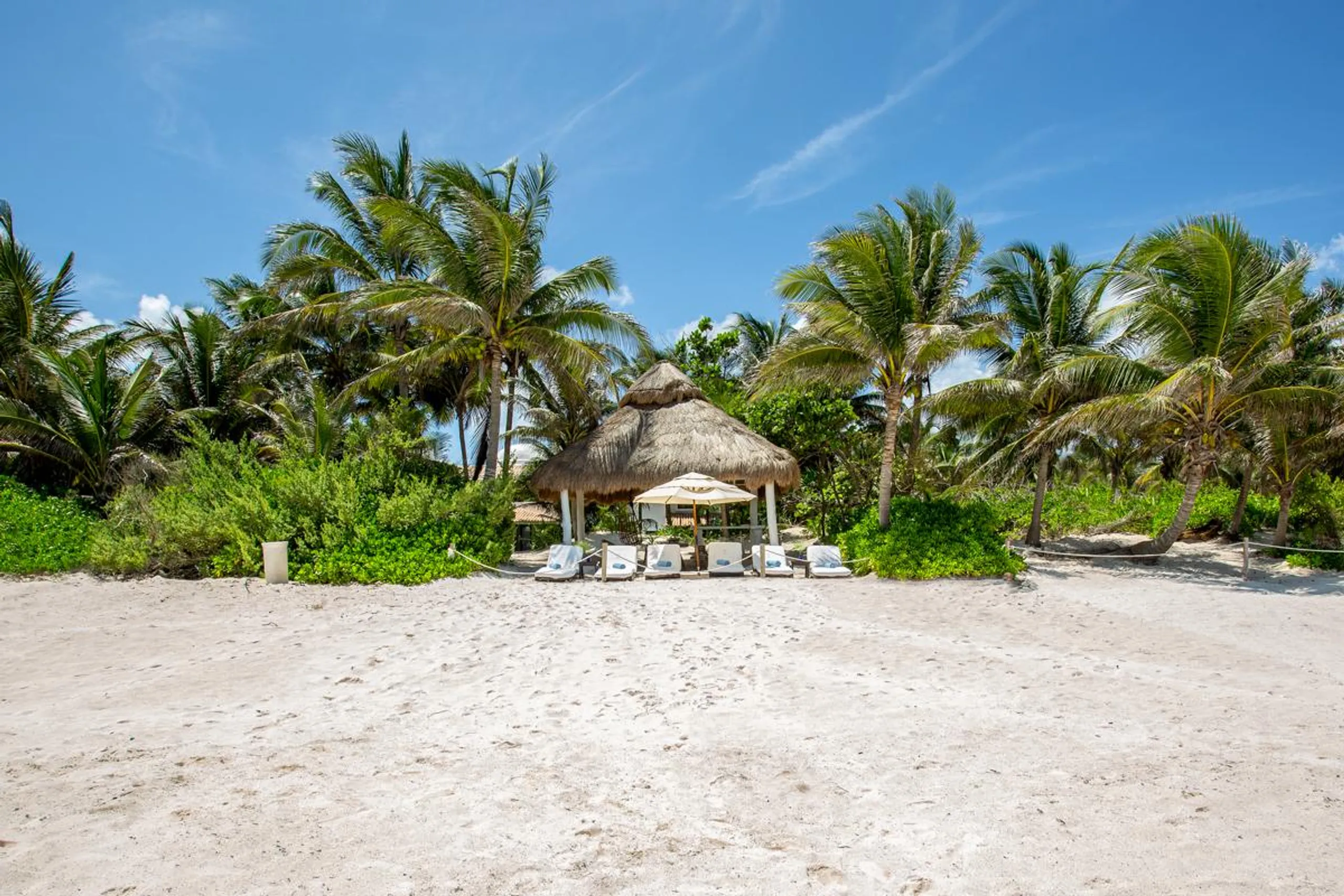 First Class Villa with Pool and  Panoramic Beach Views — photograph 10