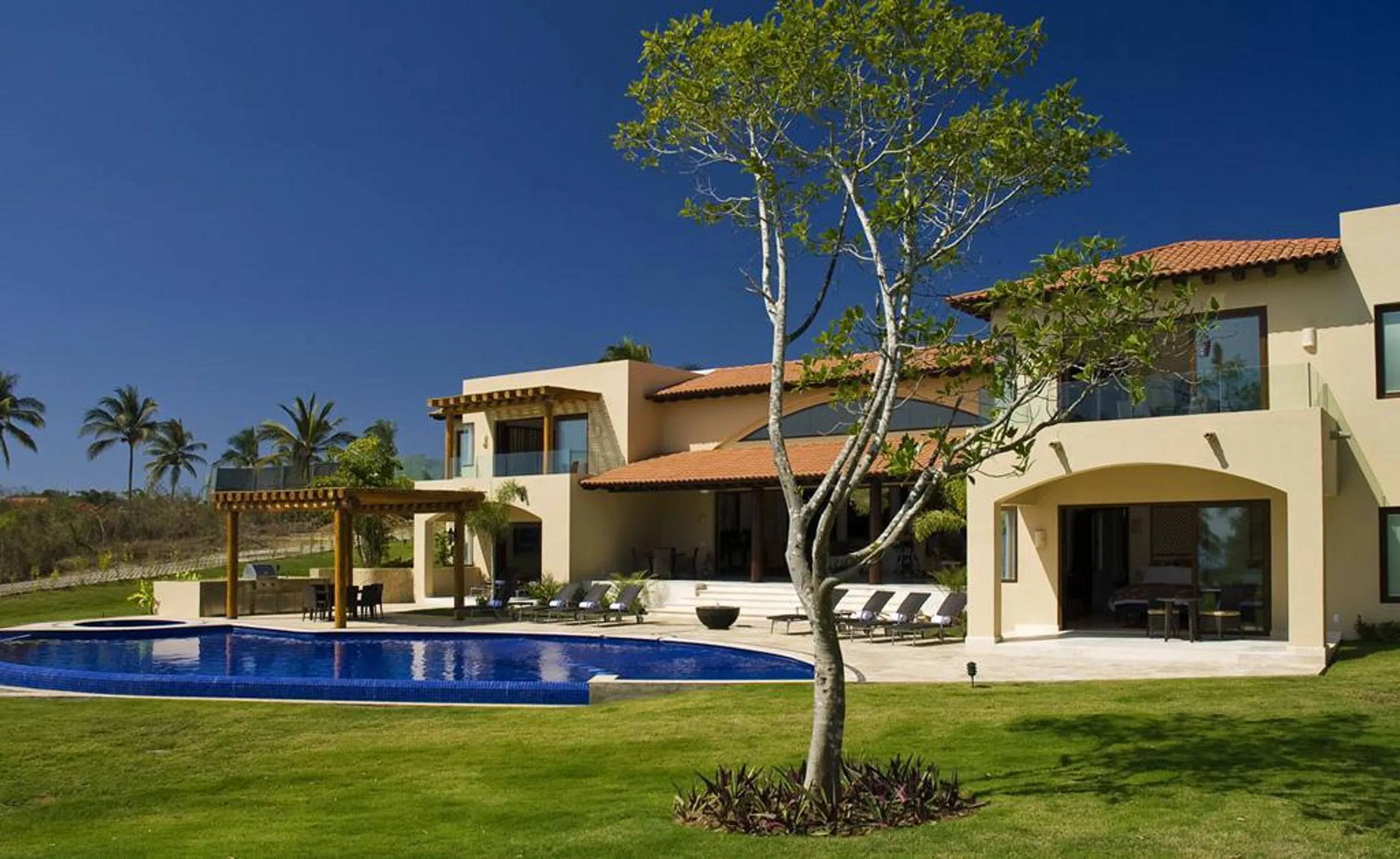 Lagos Del Mar Villa with Infinity Pool and Gorgeous Views — photograph 2