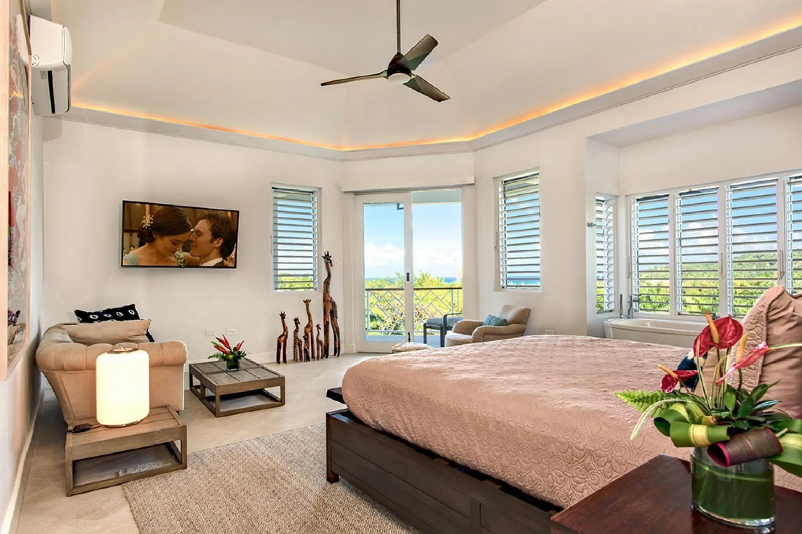Palatial Panoramic Oceanview Villa with Private Pool in Montego Bay — photograph 9
