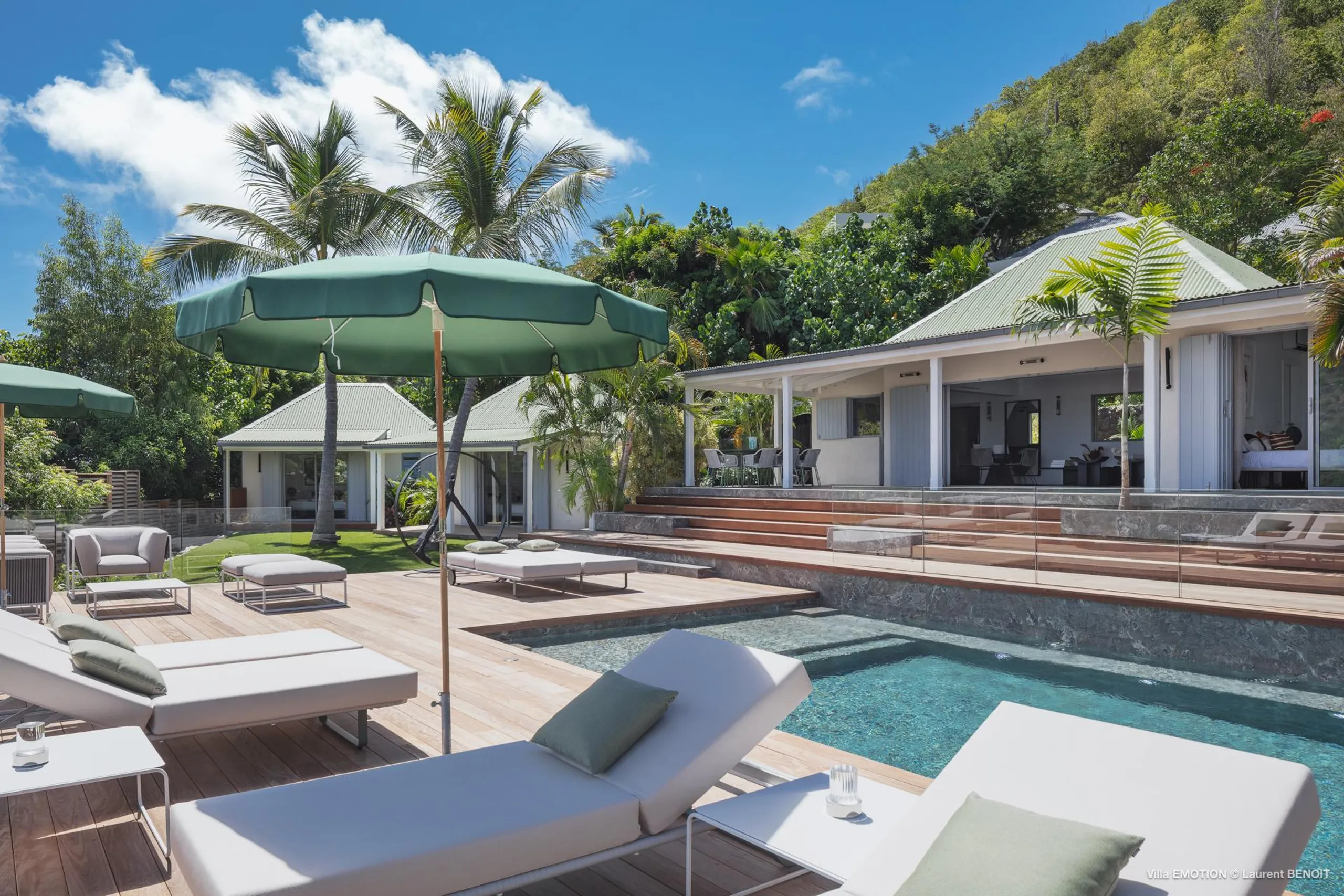 Awe-inspiring Paradise Estate with Private Pool, Sun Deck, and Gourmet Kitchen, St. Jean