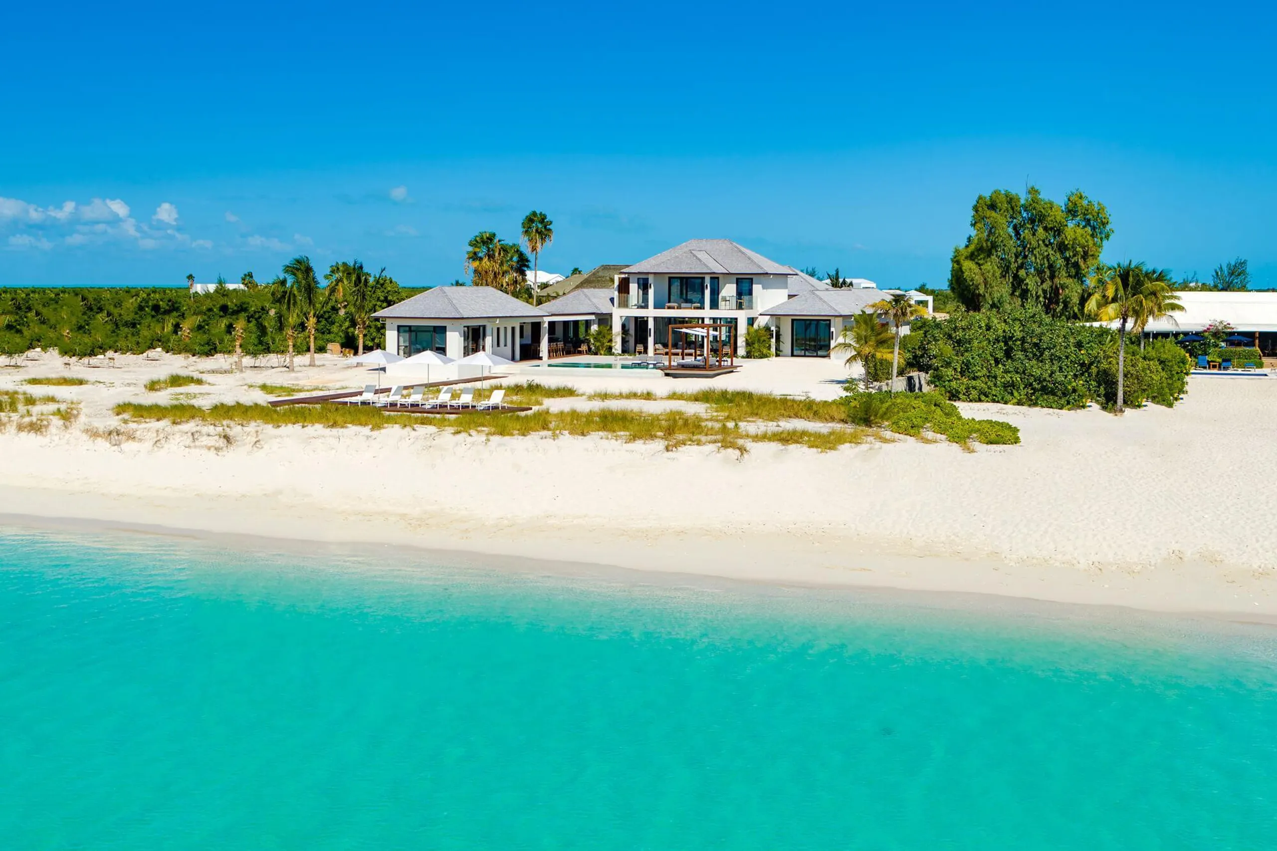 Oasis of Elegance and Serenity Luxe Villa on Grace Bay, Grace Bay