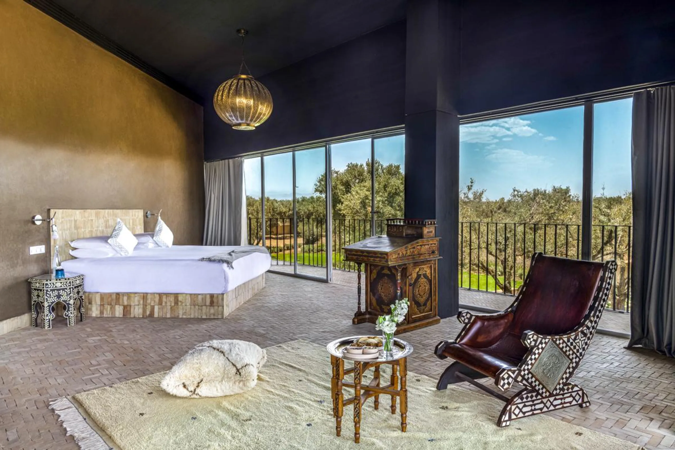 Deluxe Marrakech Villa with Private Pool and Garden Views — photograph 6