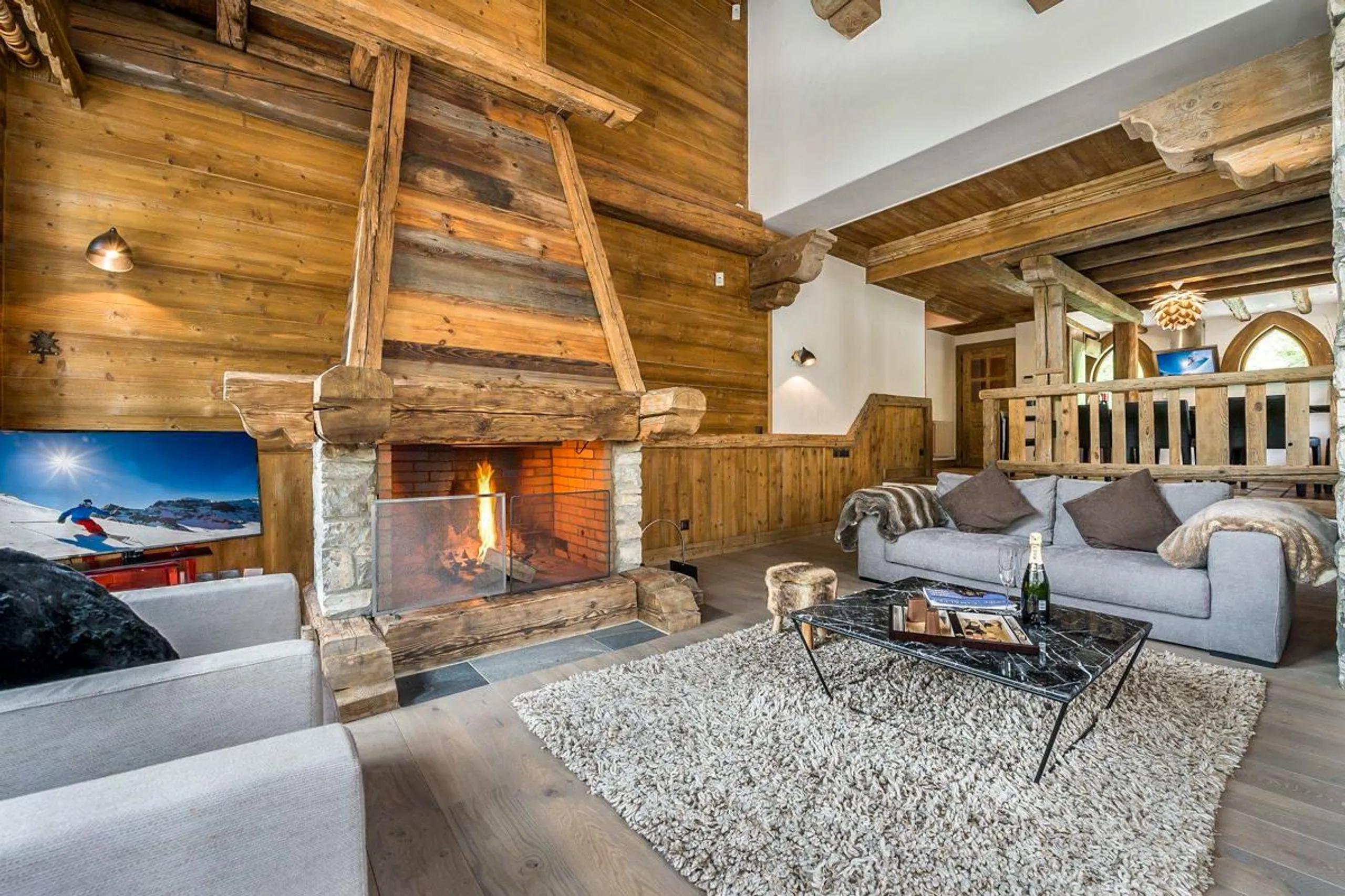 Charming Chalet in Val d’Isere with Stunning Mountain Views — photograph 5