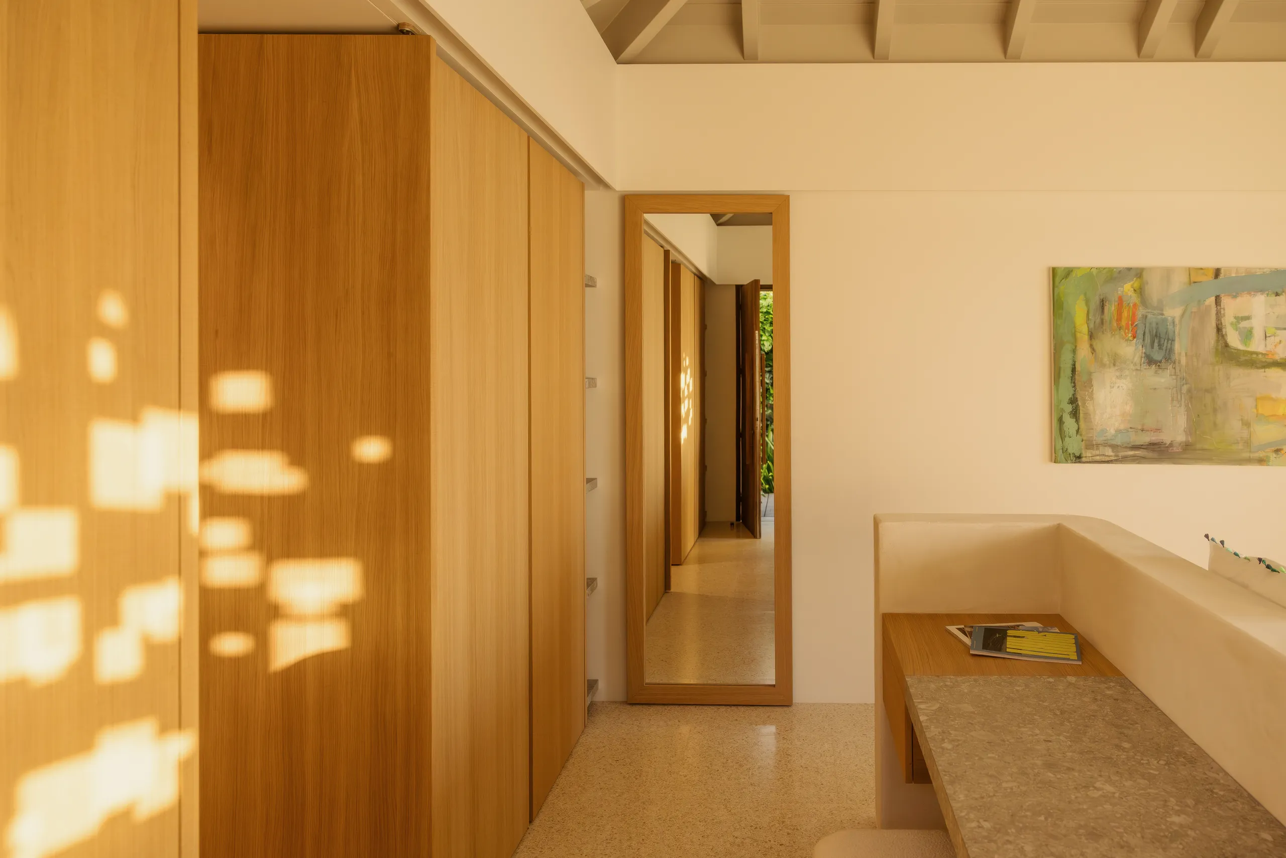 Sleek Toiny Hillside Villa with Private Pool & Sweeping Ocean Views — photograph 11