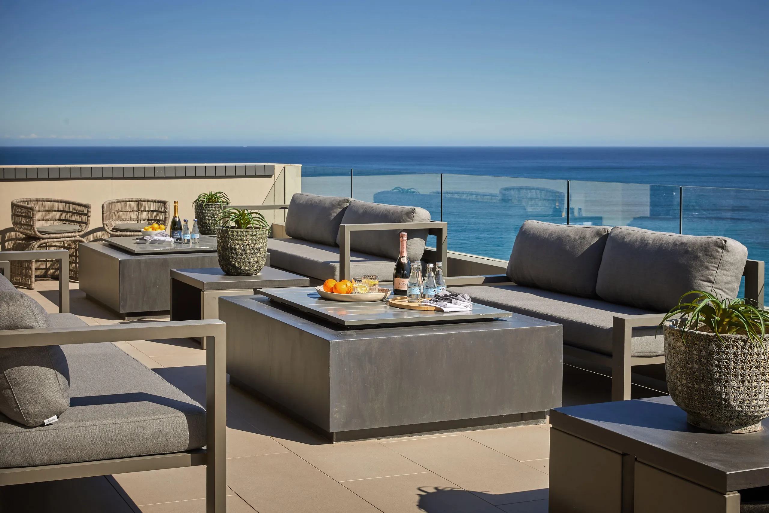 Luxurious Bantry Bay Villa with Private Pool and Atlantic View — photograph 6