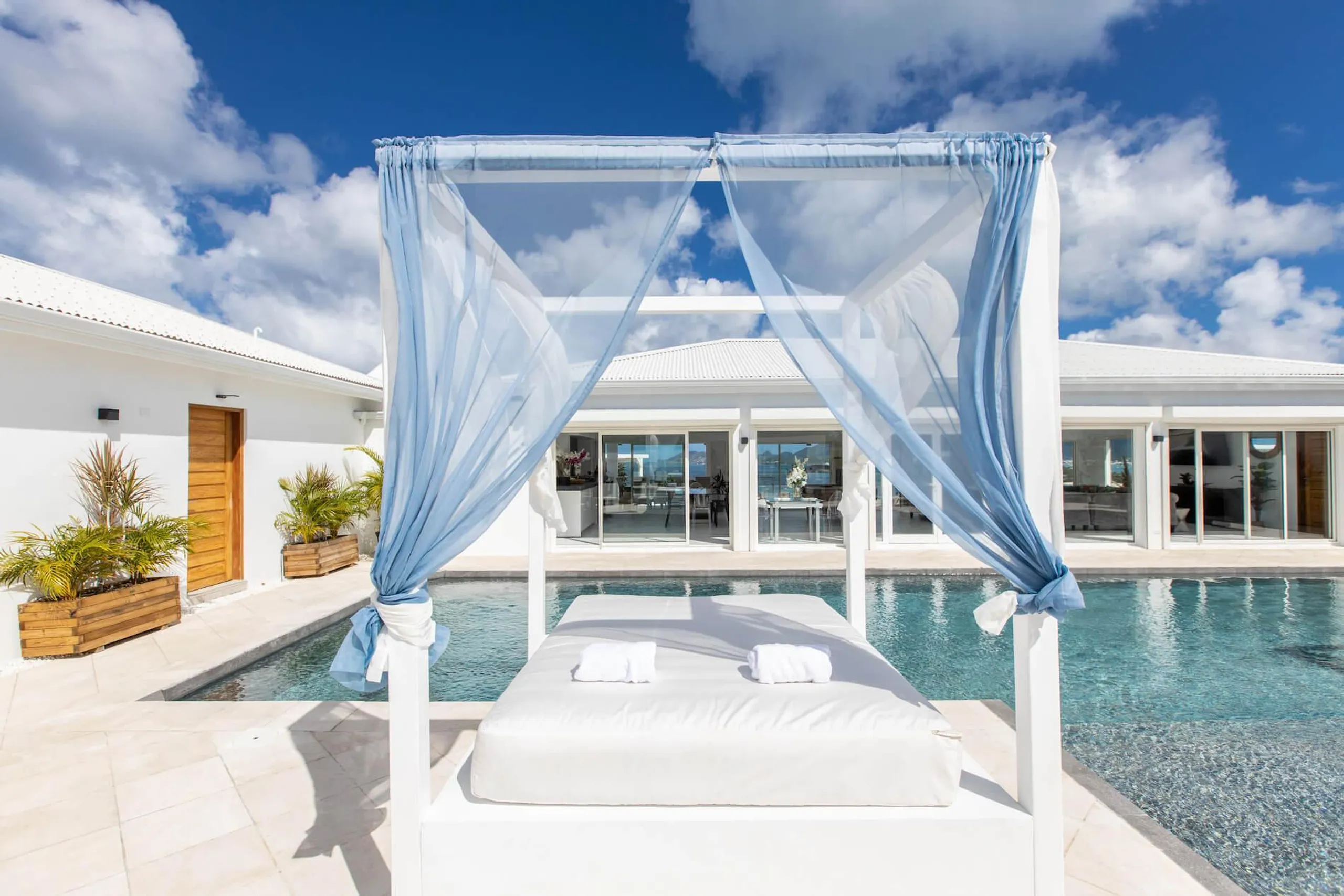 Ultra Luxe Terres Basses Villa with Private Pool  and Private Access to Baie Rouge Beach — photograph 10