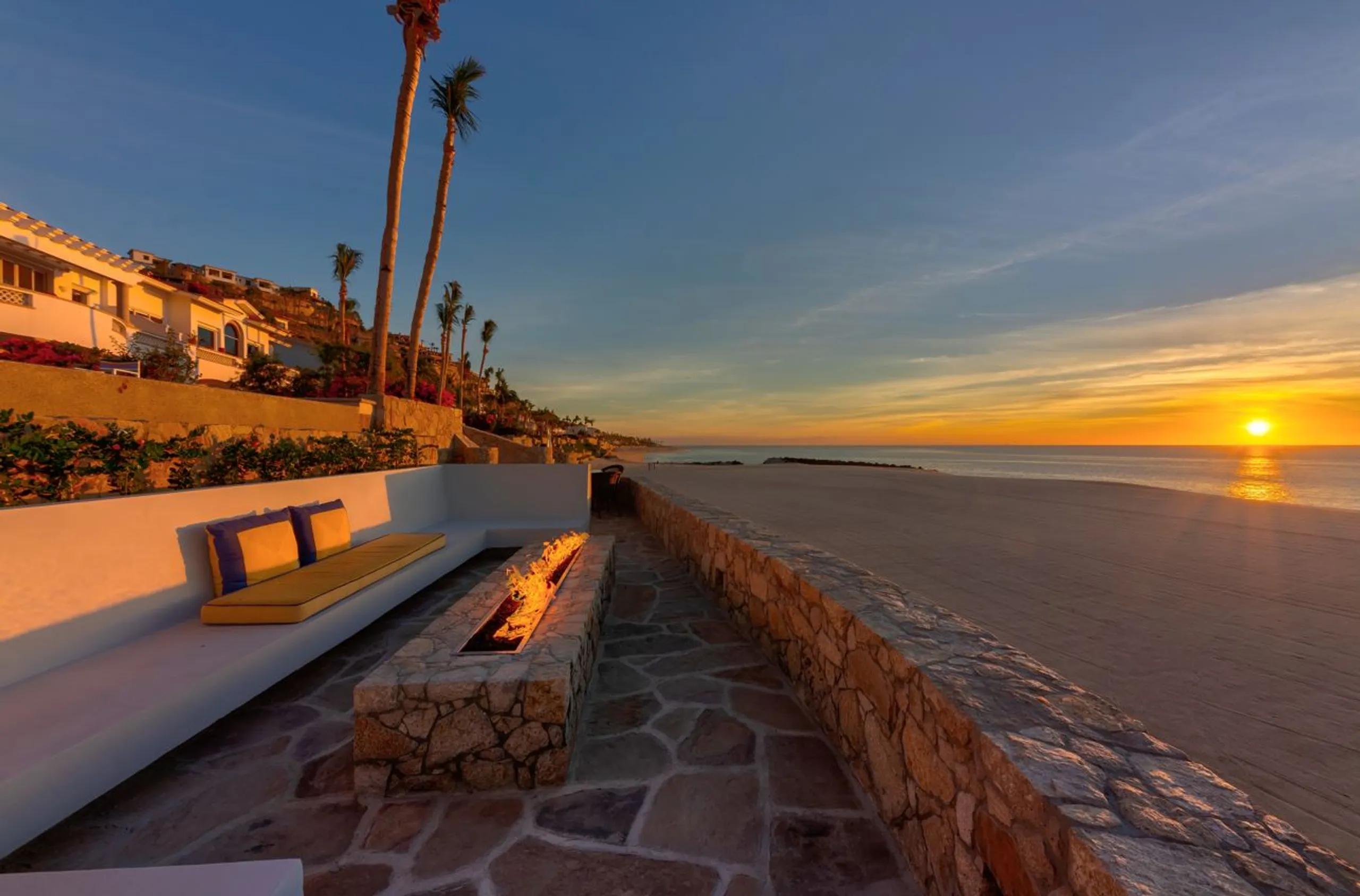 Spacious Three Bedroom Villa with Private Pool and Stunning Views of Sea of Cortez — photograph 12