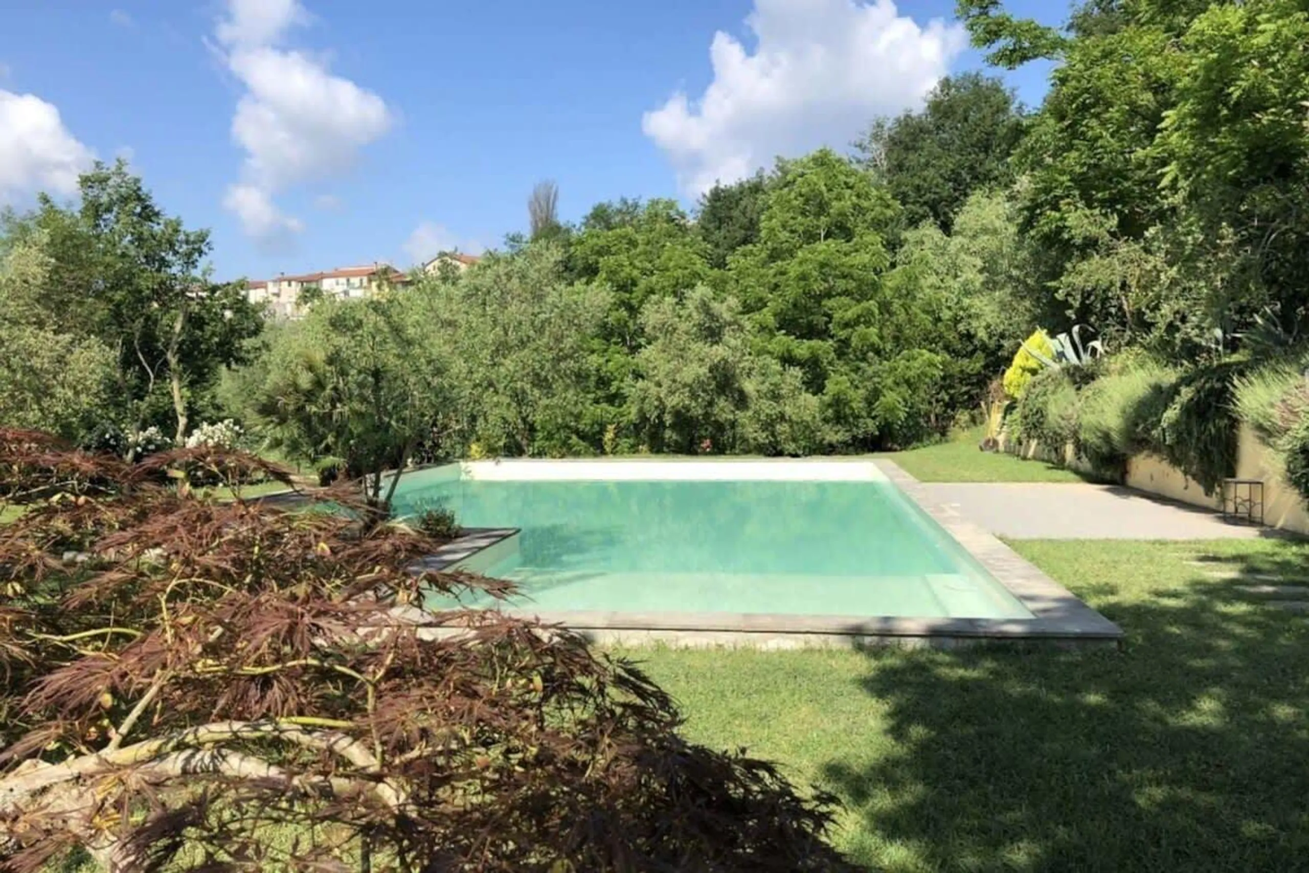 Tranquil Traditional Villa with Large Infinity Pool — photograph 7