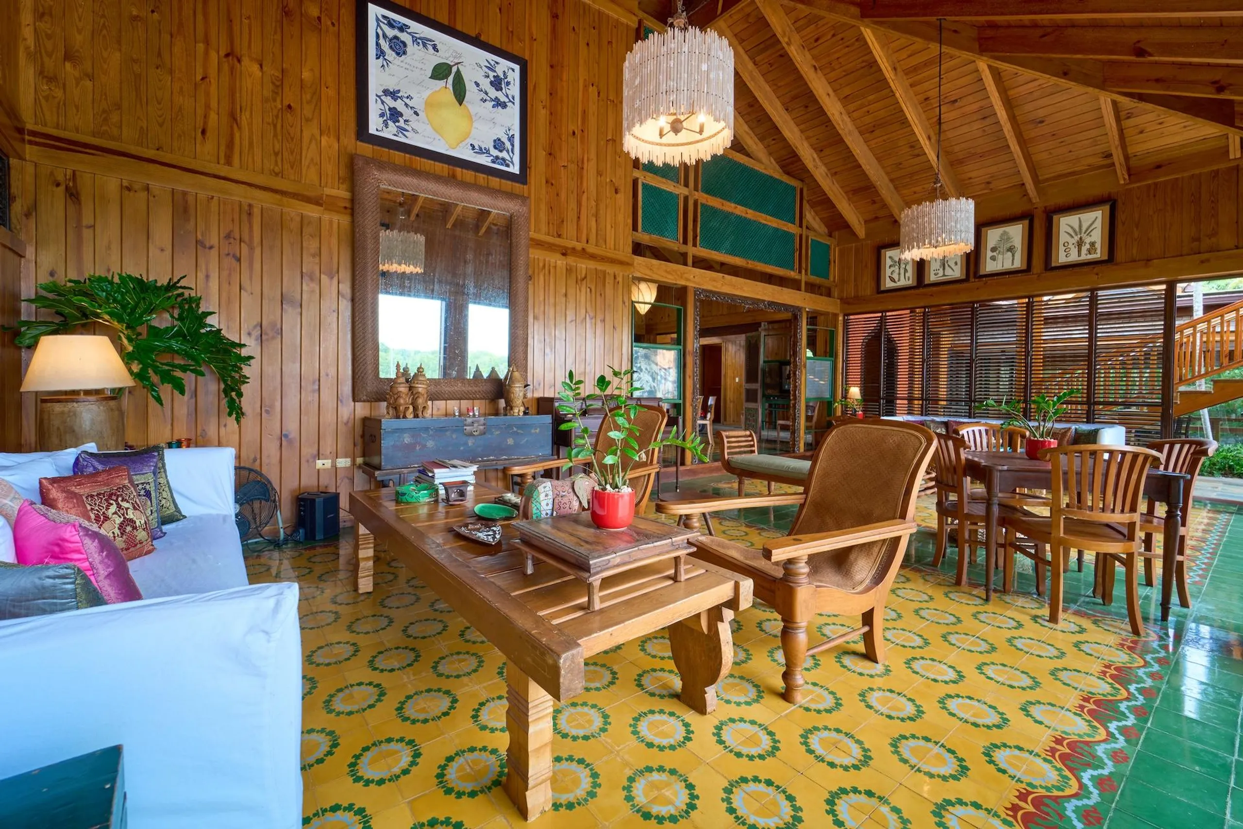 Exquisite 5BR Villa with Breathtaking River and the Caribbean Sea Views — photograph 11