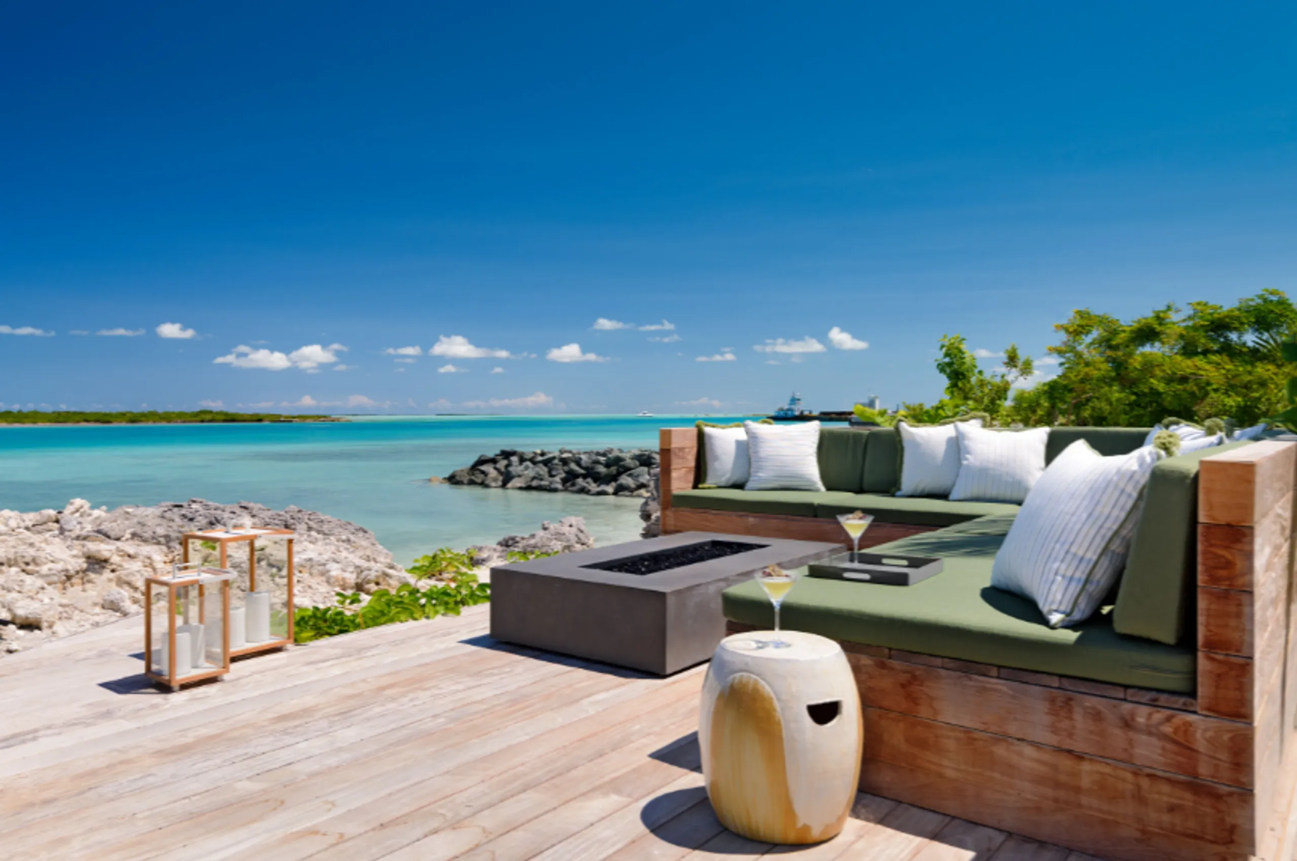 Exceptional Luxury Villa with Heated Infinity Pool and Panoramic Ocean View — photograph 12
