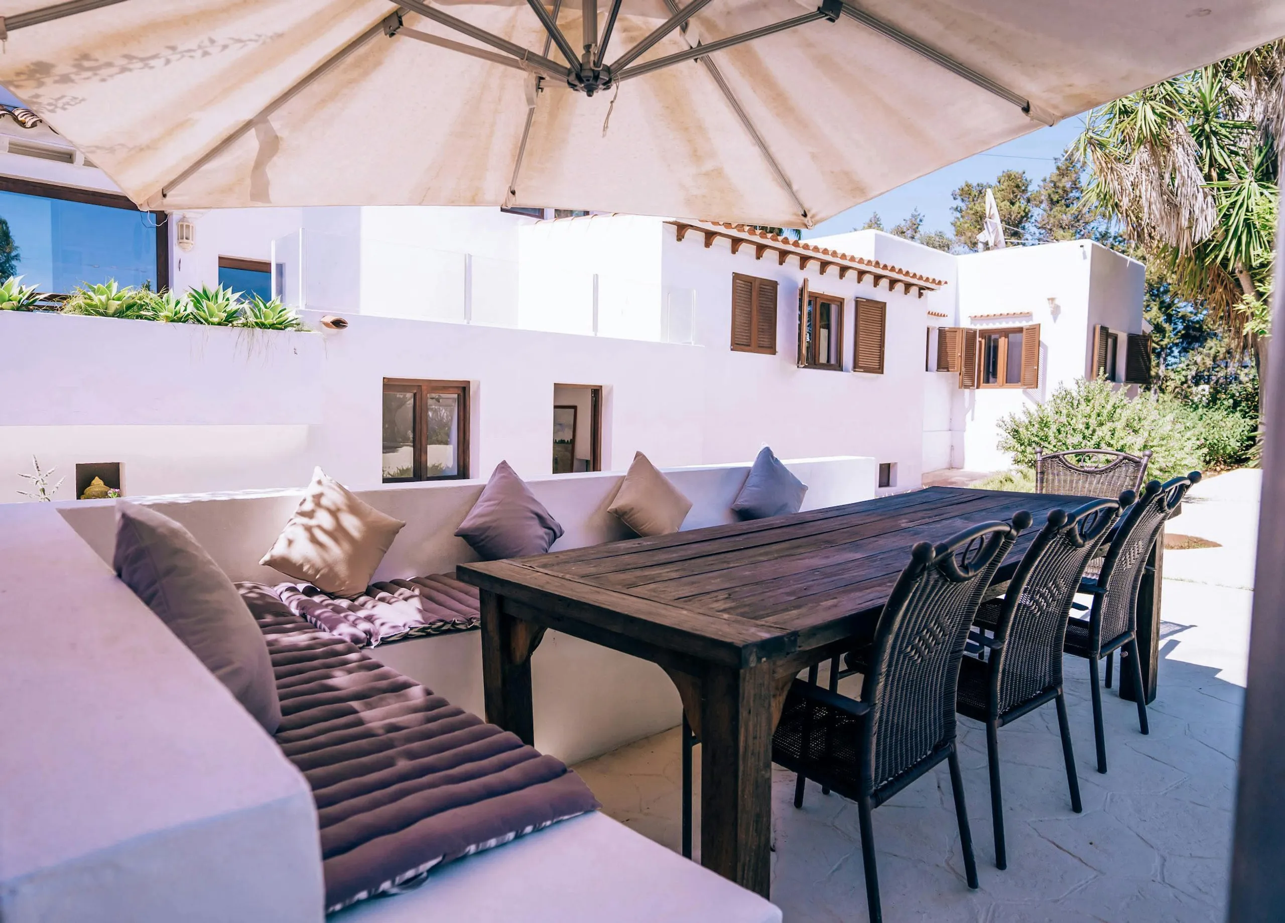 Palatial San Antonio Villa with Private Pool and Outdoor Grill — photograph 7