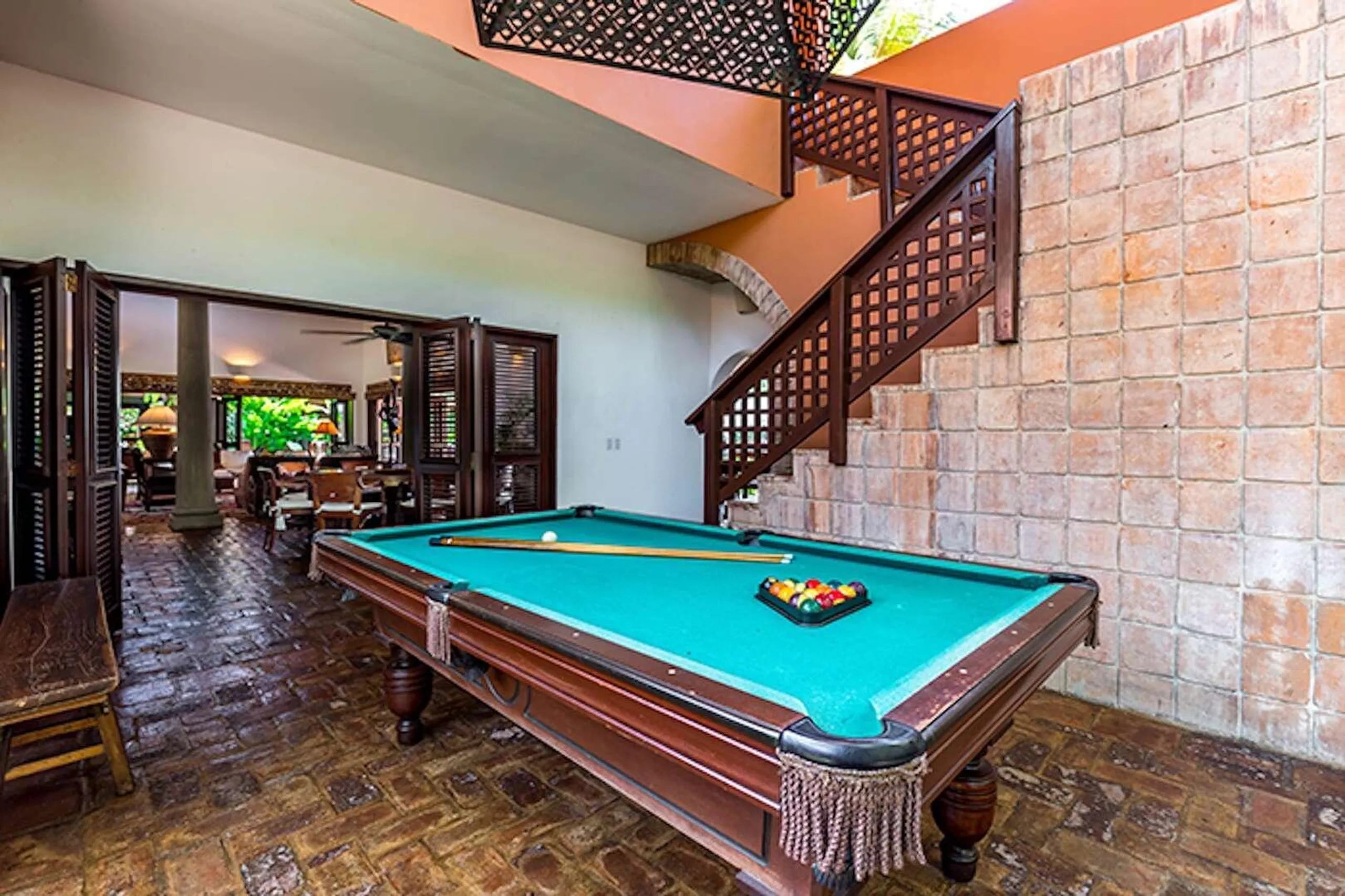 Beach Front Tranquility Villa with Private Pool and Caribbean Sea Views — photograph 10