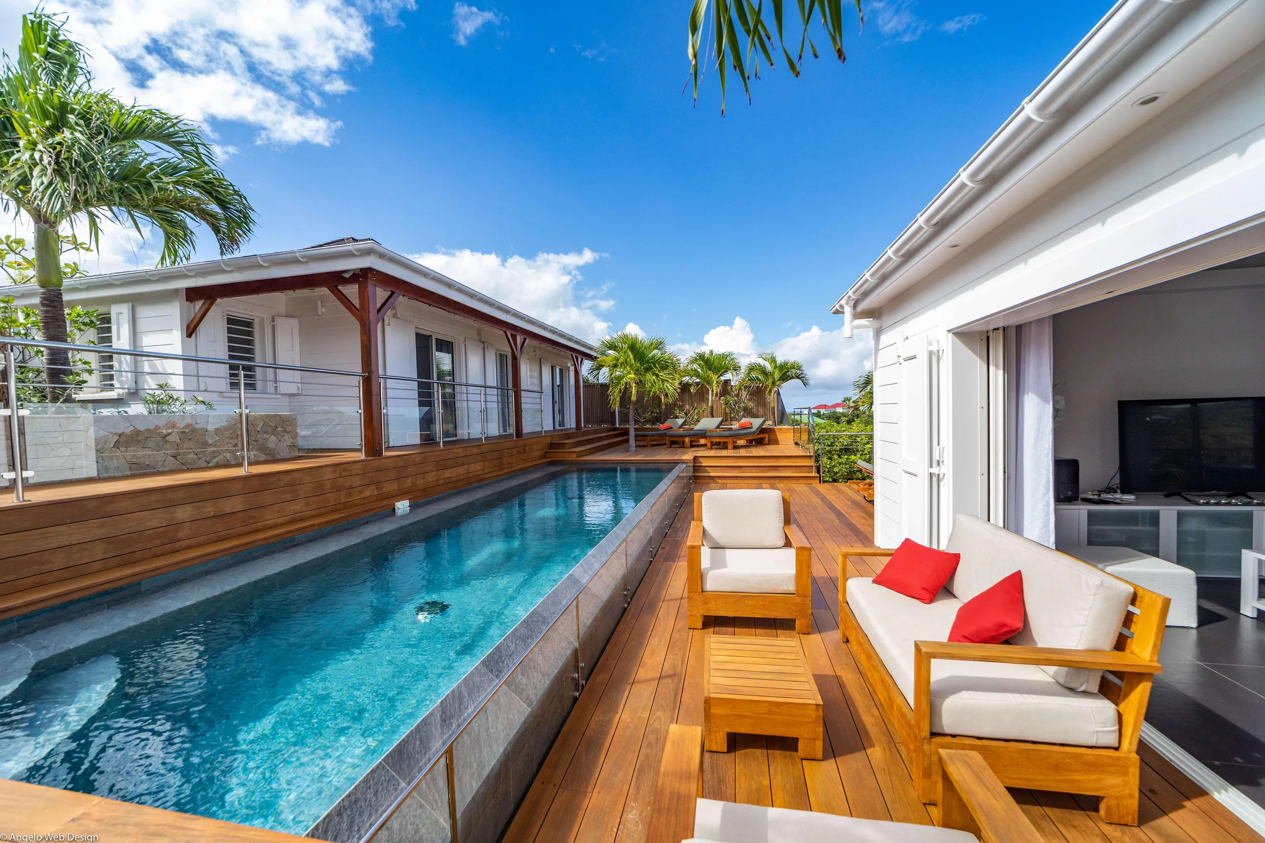 Sophisticated Villa Private Pool Outside Grill and Lounge Area with Majestic Ocean Views — photograph 6