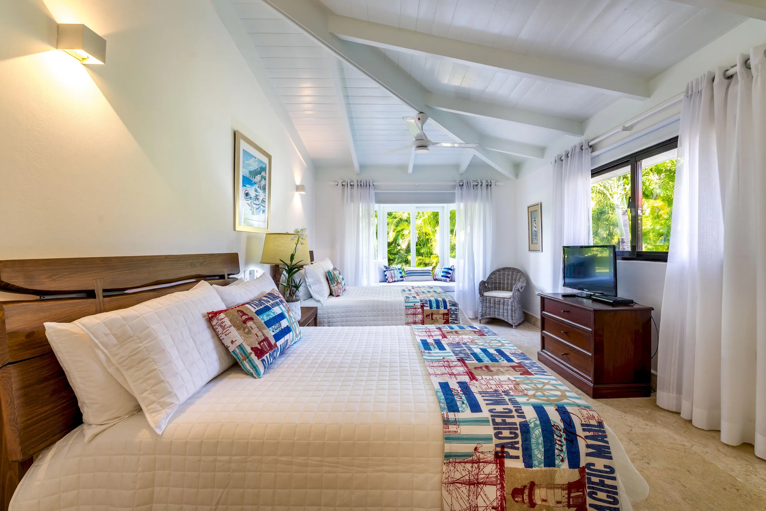 Tranquil Tropical Retreat in La Romana with Private Pool and Stunning Views — photograph 10