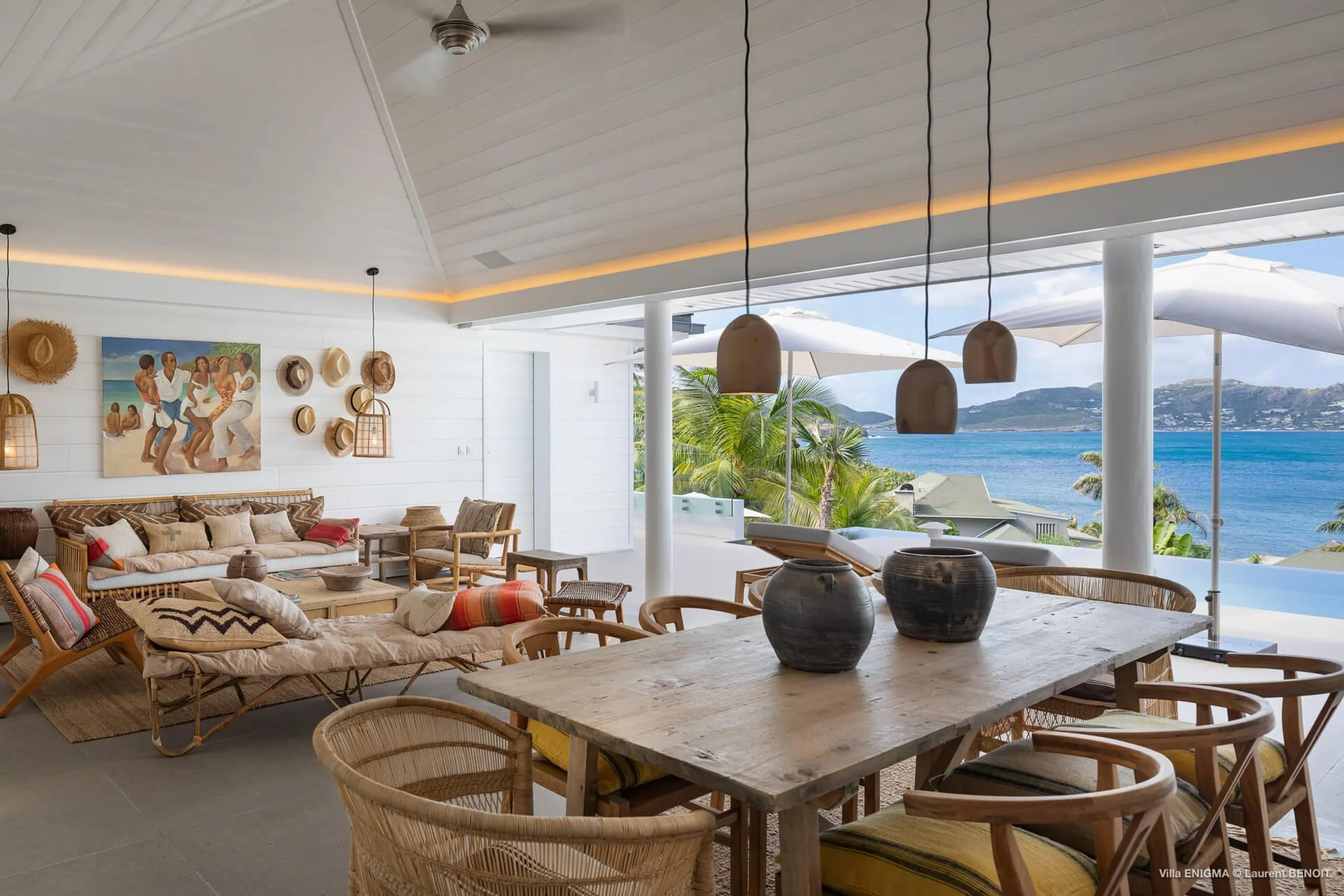 Seaside Serenity Villa in Pointe-Milou with Infinity Pool and Breathtaking Ocean Views — photograph 12