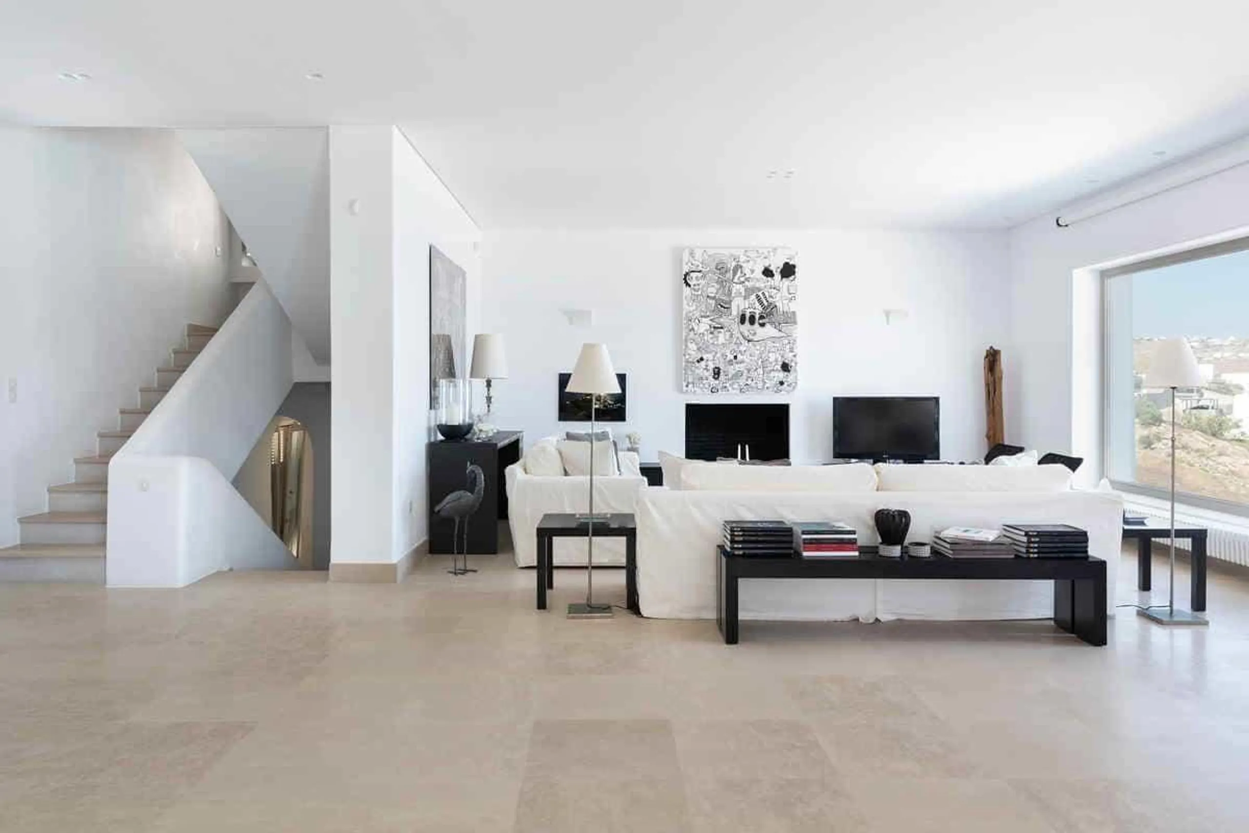 Luminous Seaview Villa with Invigorating Pool — photograph 9