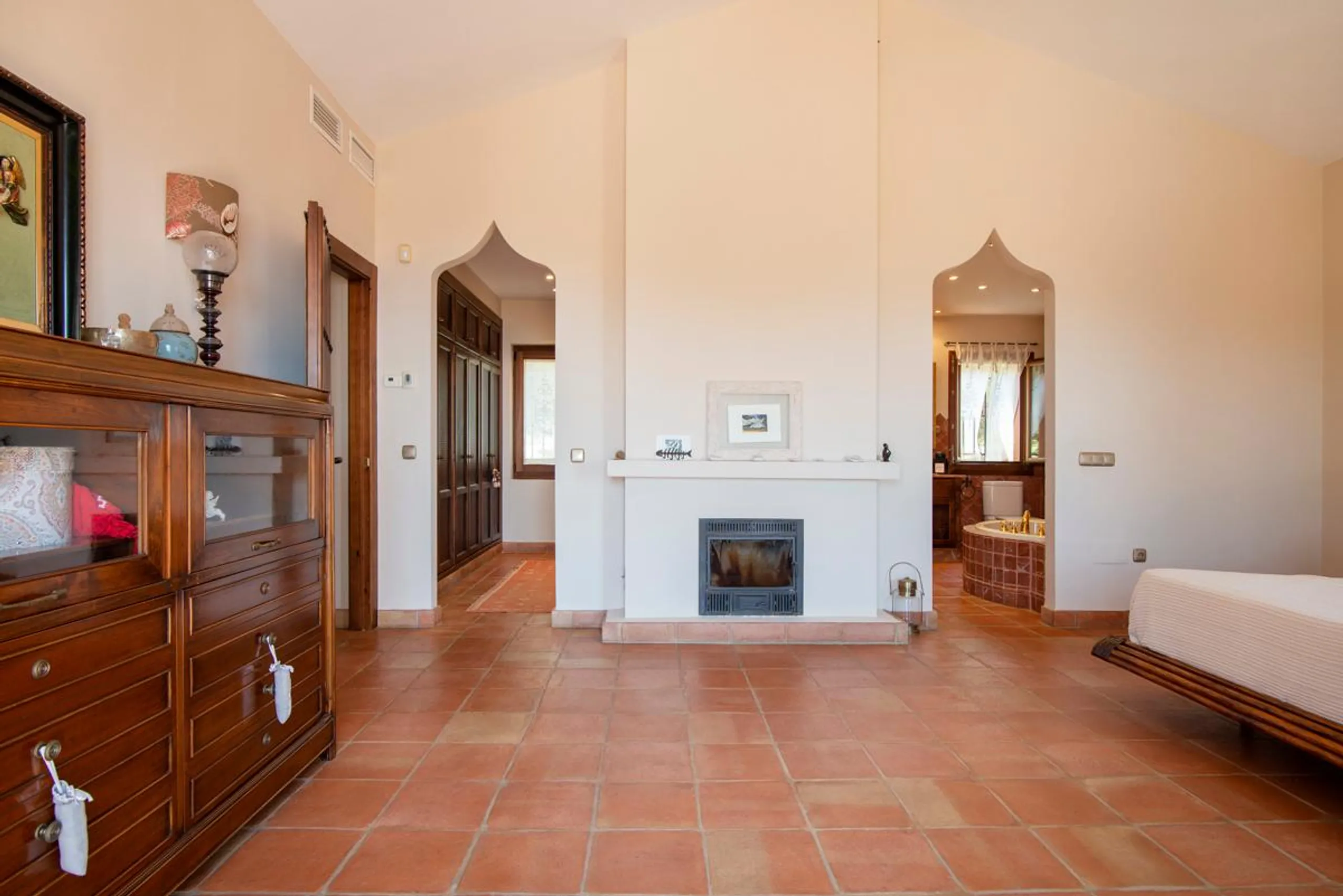 Posh Villa in Costa Del Sol with Private Pool and Garden — photograph 12