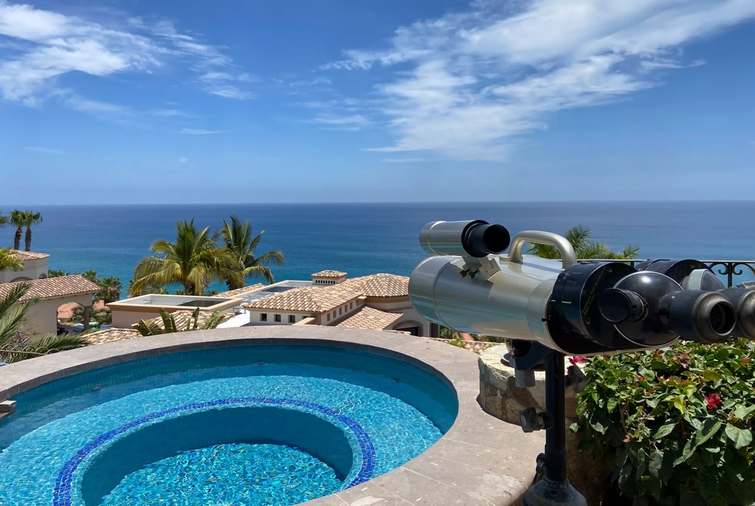 Glorious Spanish Style Villa with Private Infinity Pool, Golf Access and Panoramic Views in Los Cabos