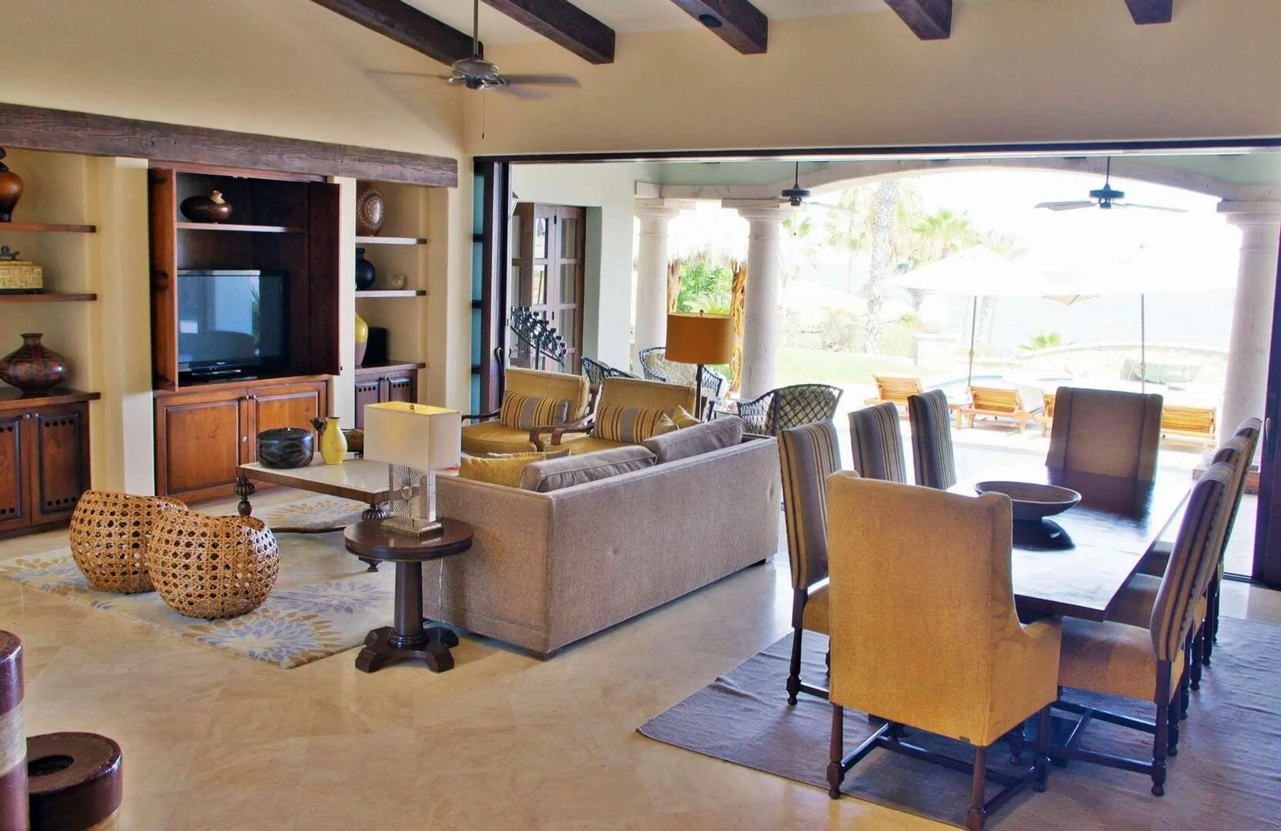 Quaint Luxurious Escape in Punta Ballena — photograph 11