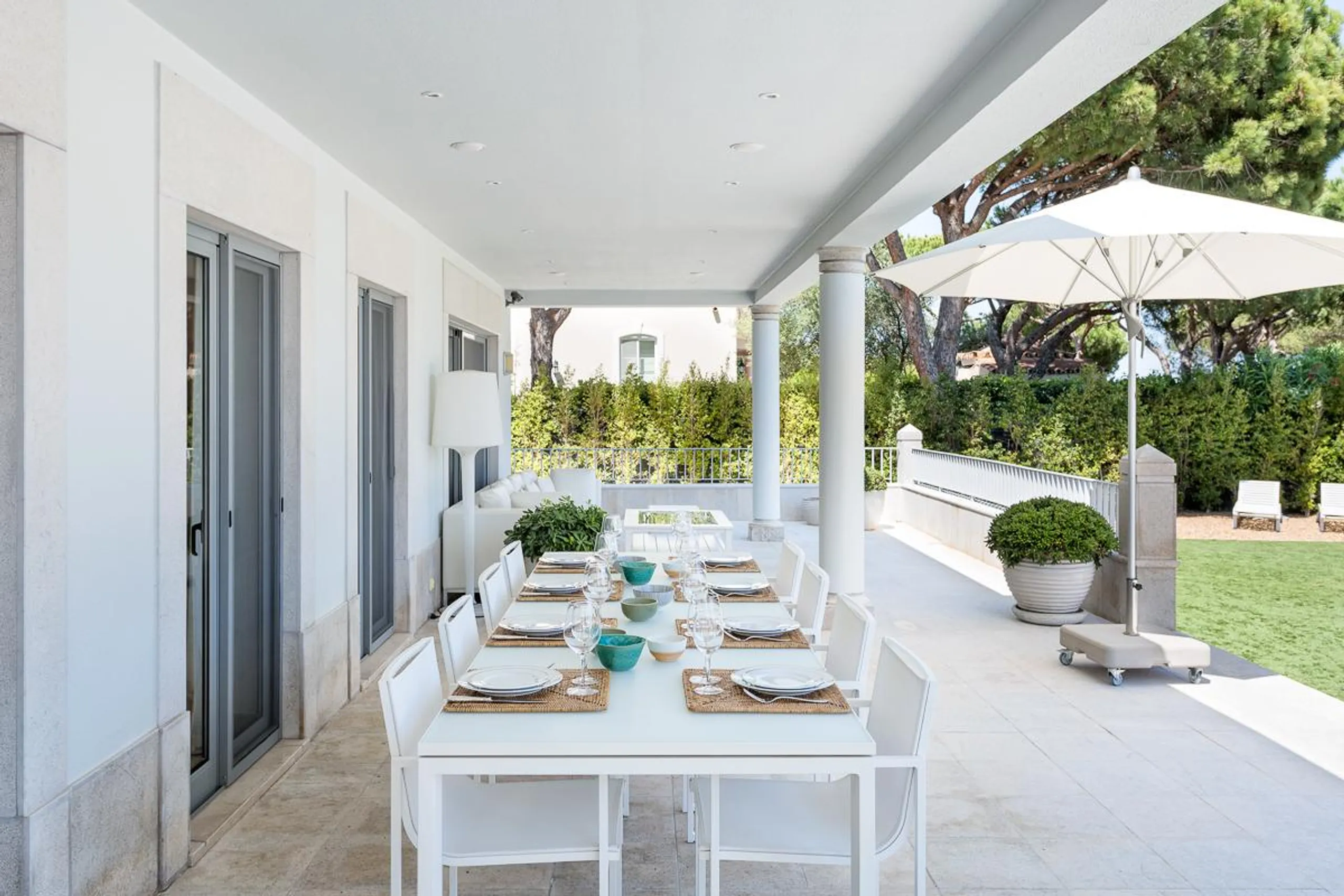 First-class Villa in Quinta do Lago with Private Pool, Jacuzzi and Beaches Nearby — photograph 10