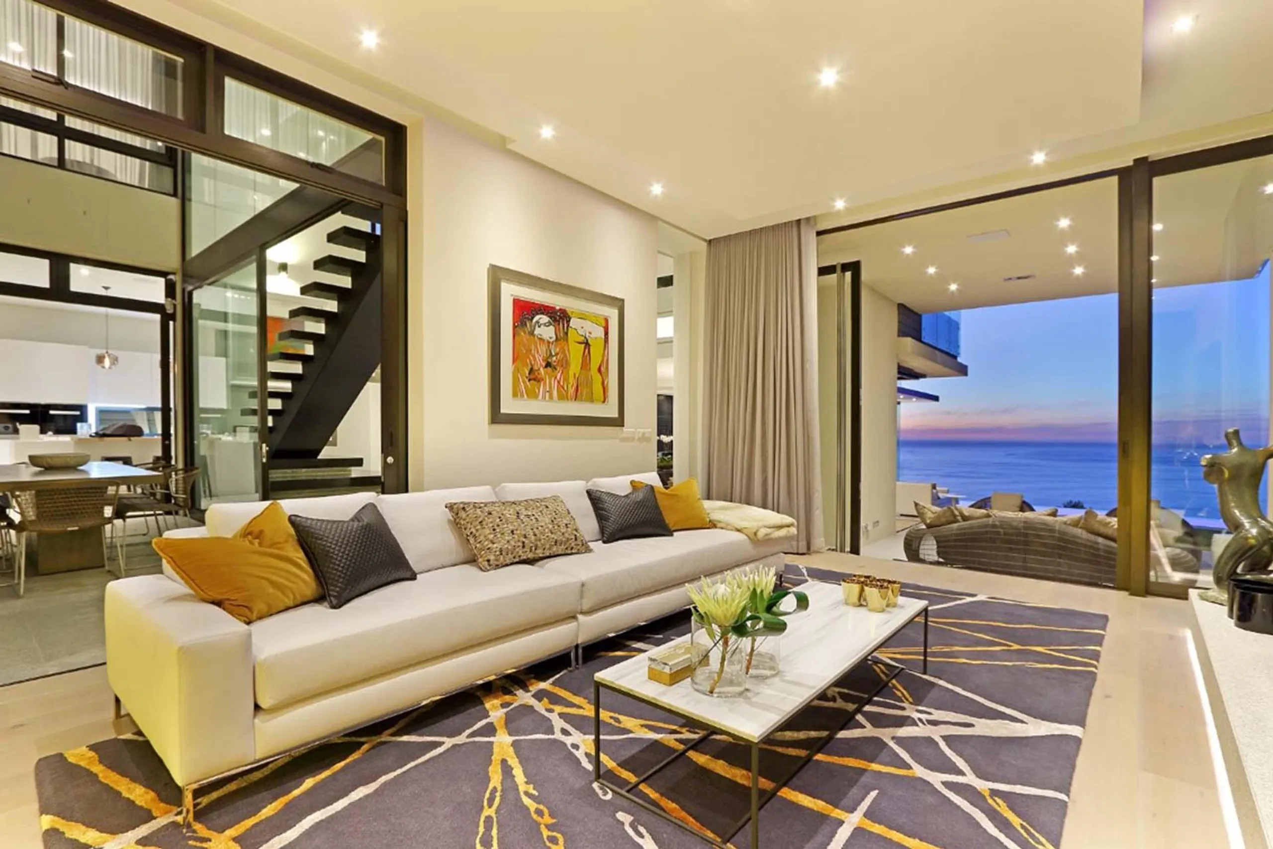 Magnificent Modern Contemporoary Villa with Sweeping Ocean Views — photograph 8
