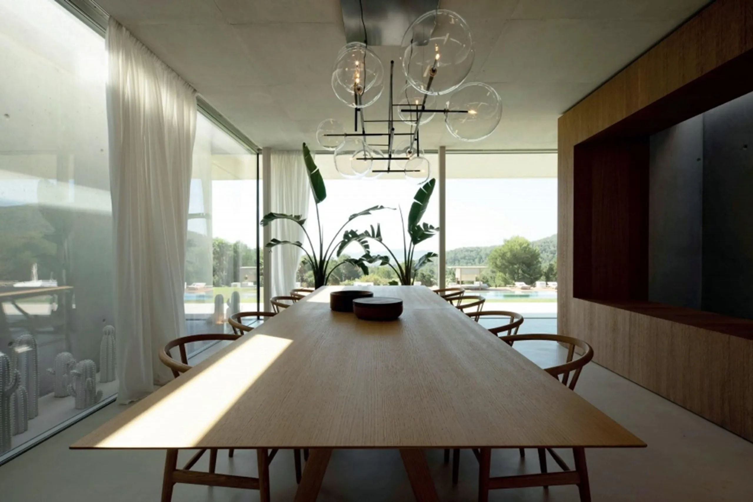 Stunning Contemporary Villa in Ibiza with Heated Pool, Sauna and Jacuzzi — photograph 7