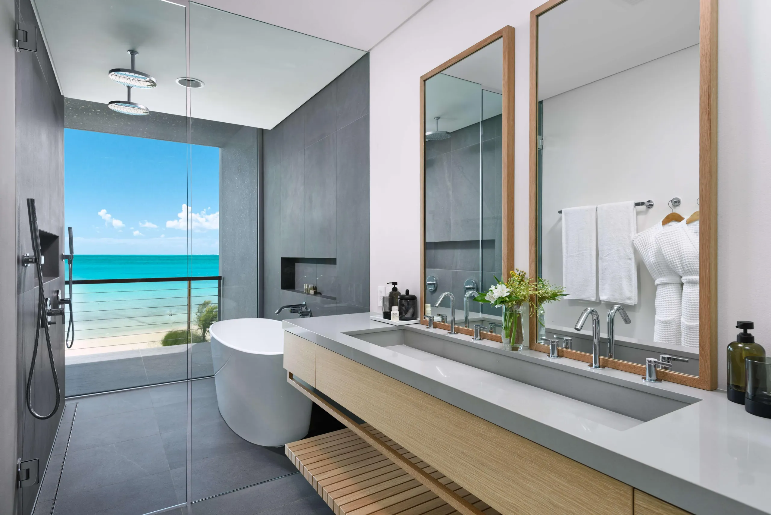 Long Bay's Beach House and Cottage: A Relaxing Getaway with Personalized Service and a Range of Activities — photograph 11